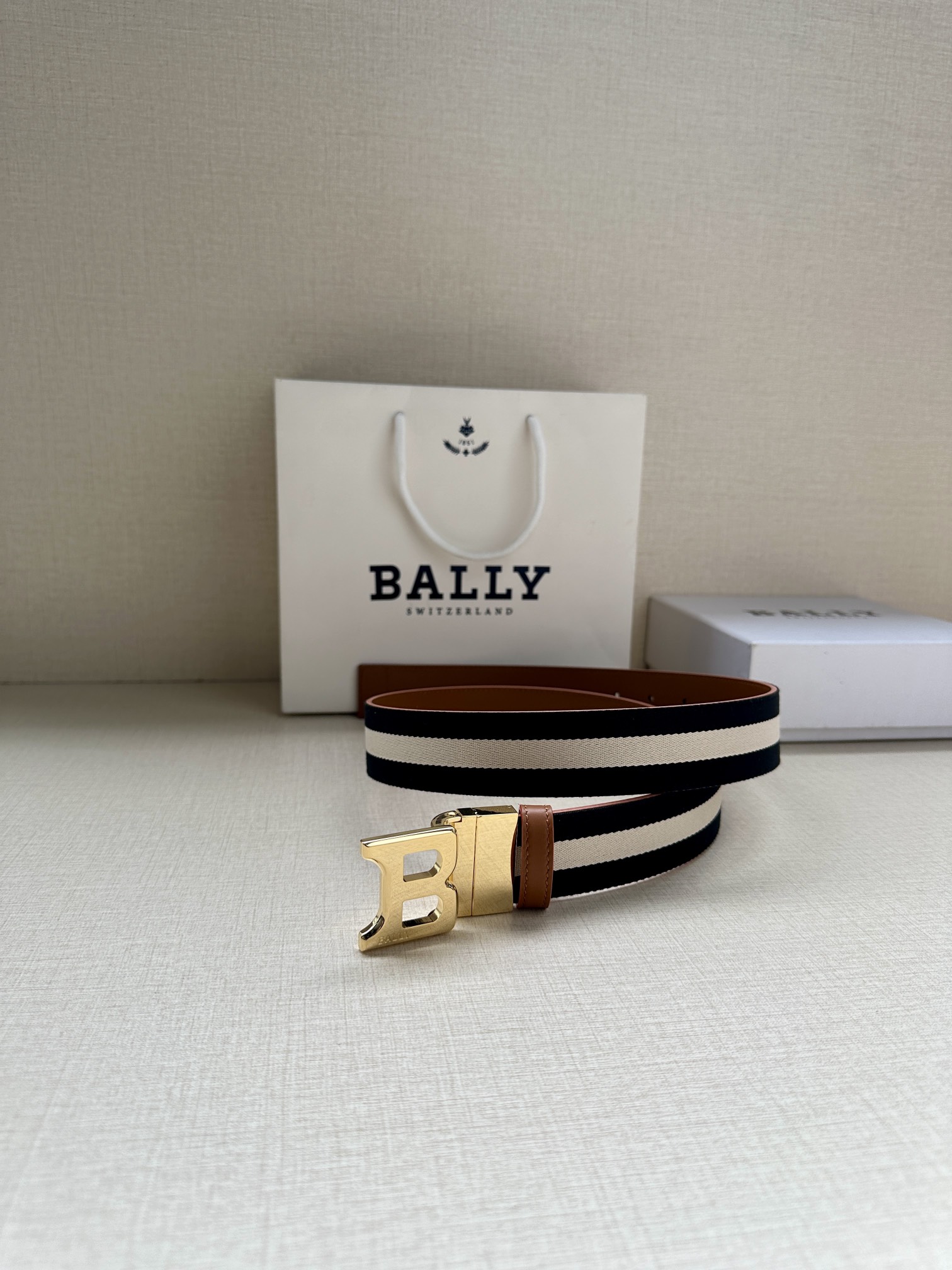 Basic Belt S-l