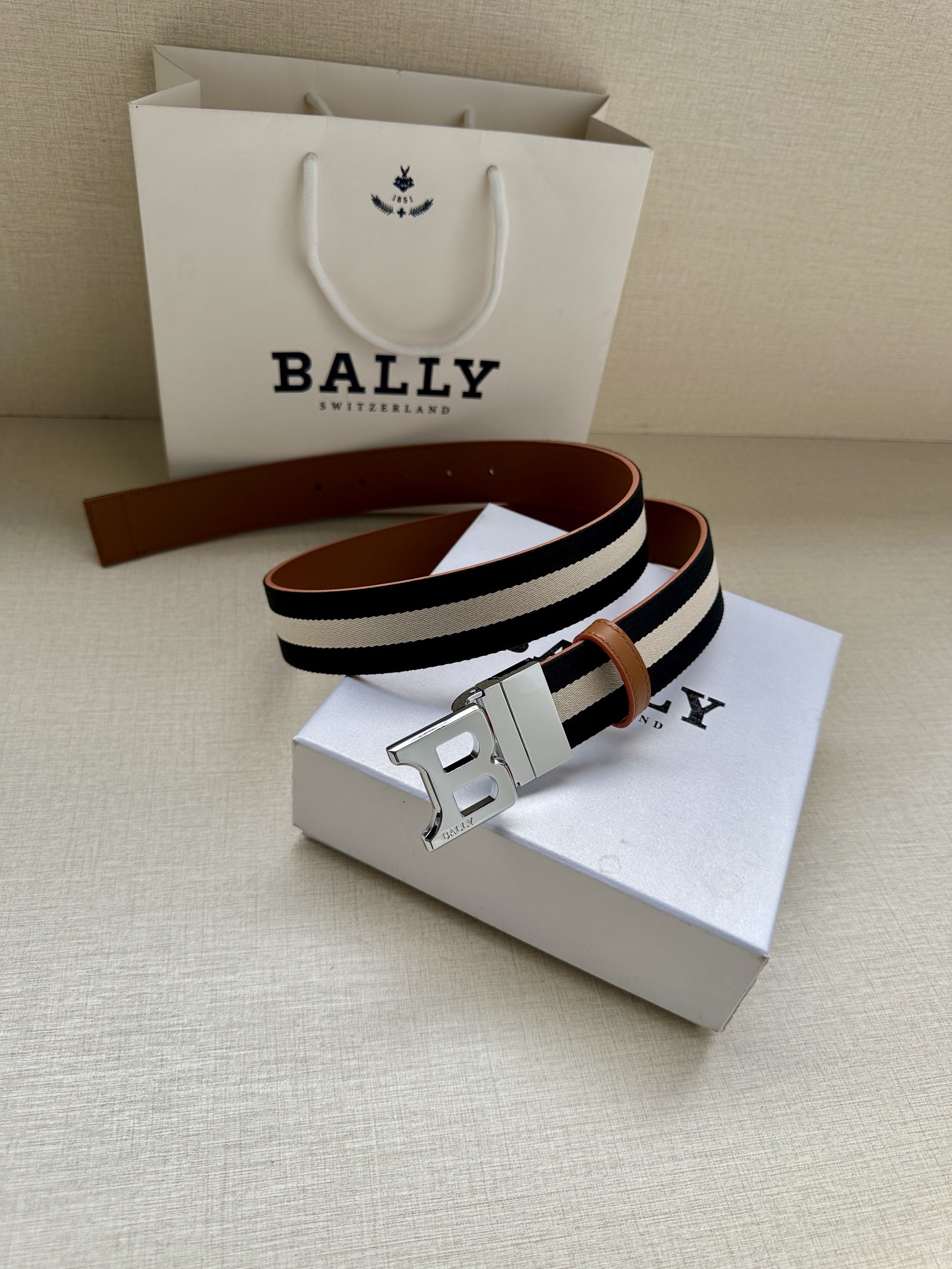 Basic Belt S-l