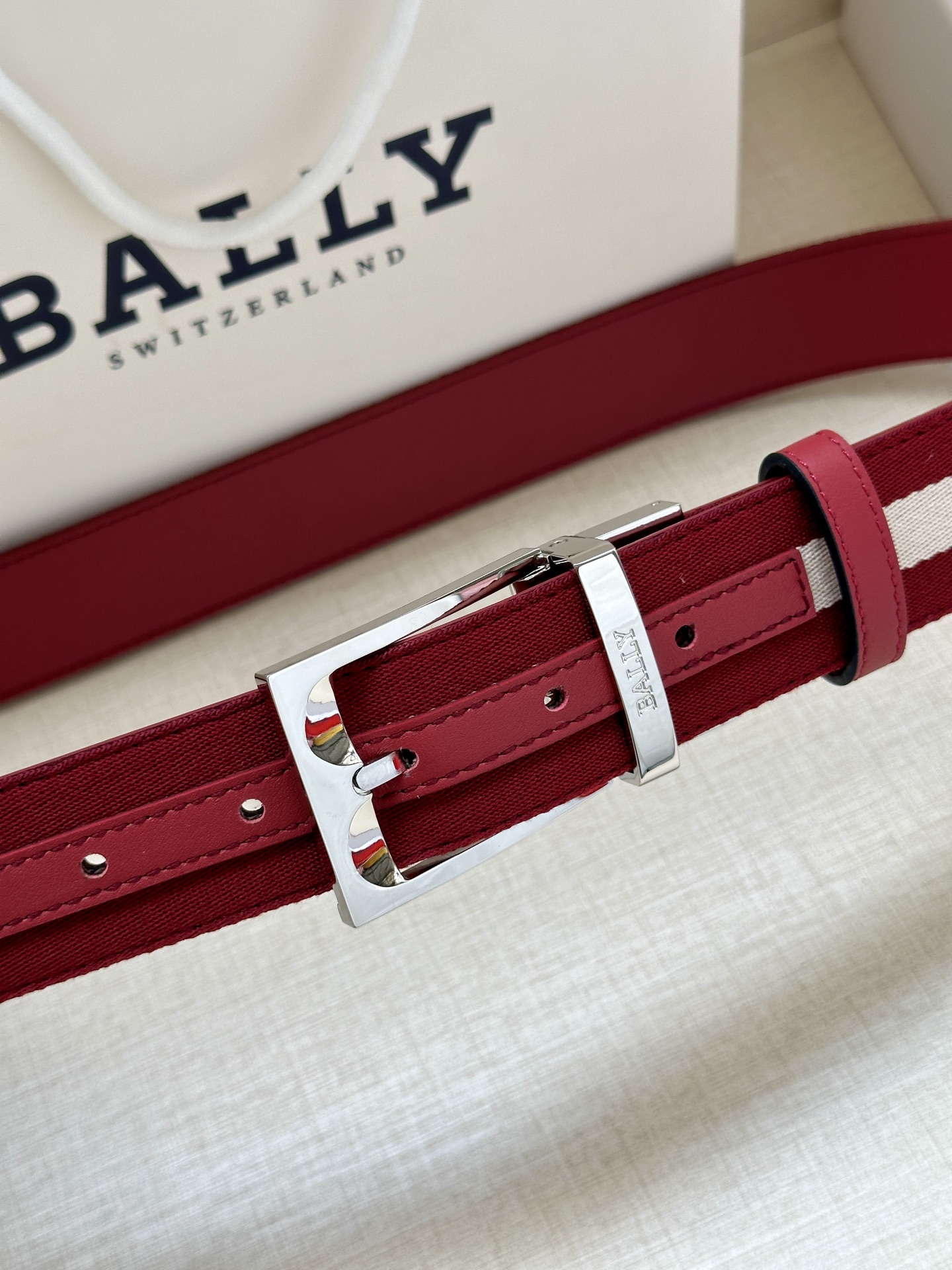 Bally Male Pin Buckle Belt Cow Leather M-l