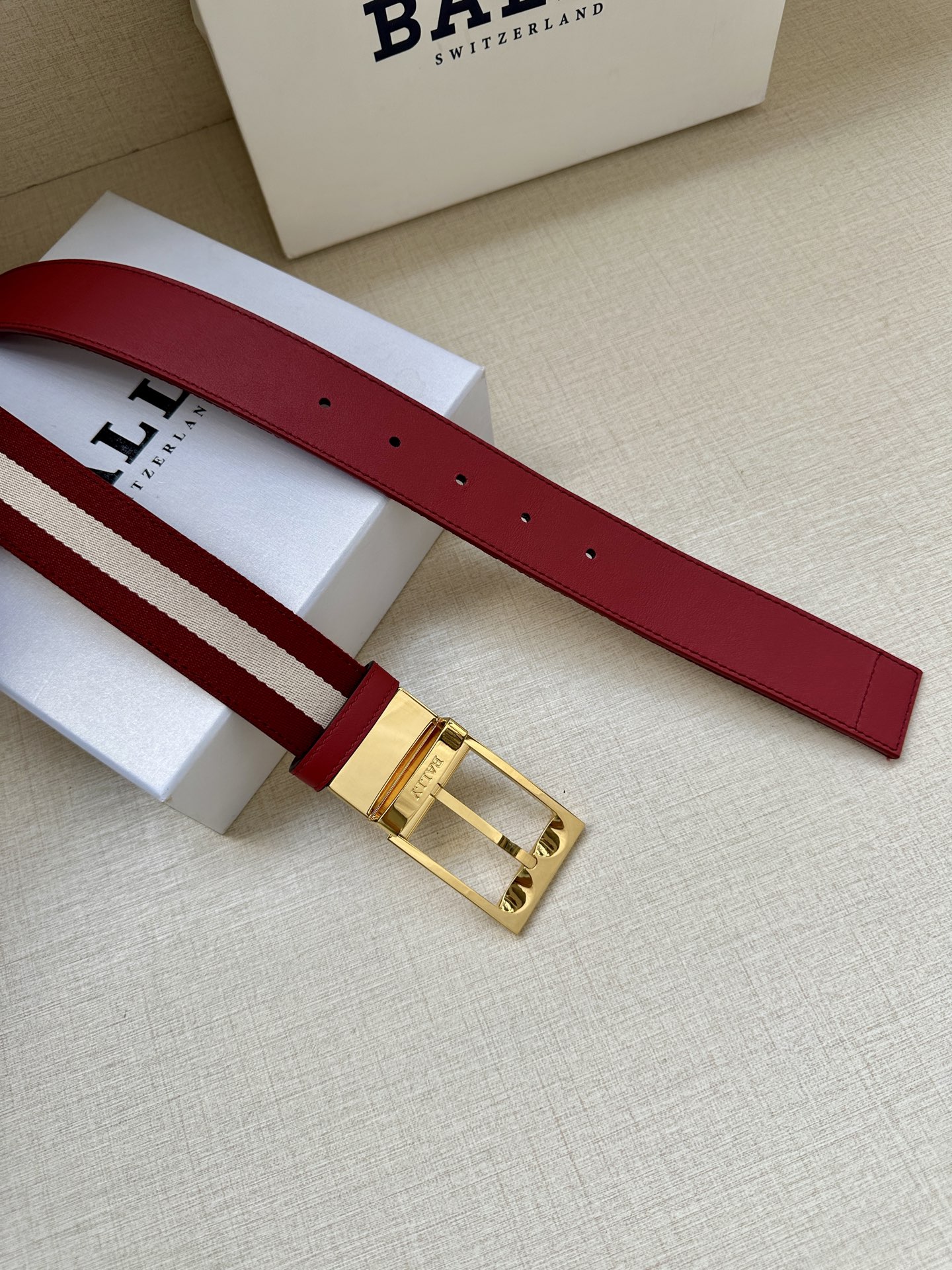Bally Male Pin Buckle Belt Cow Leather M-l