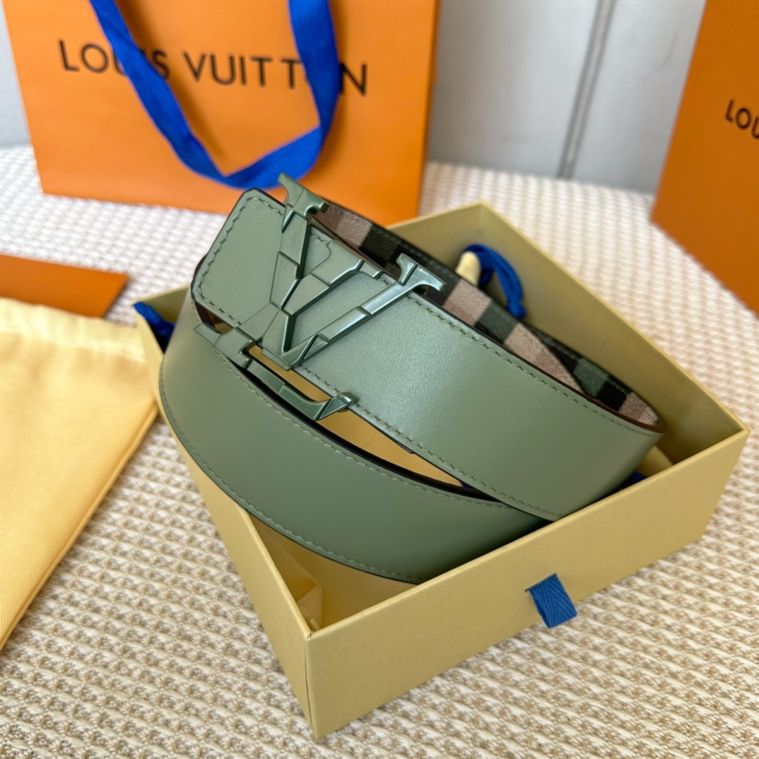Louis Vuitton Male Basic Belt Cow Leather 40mm
