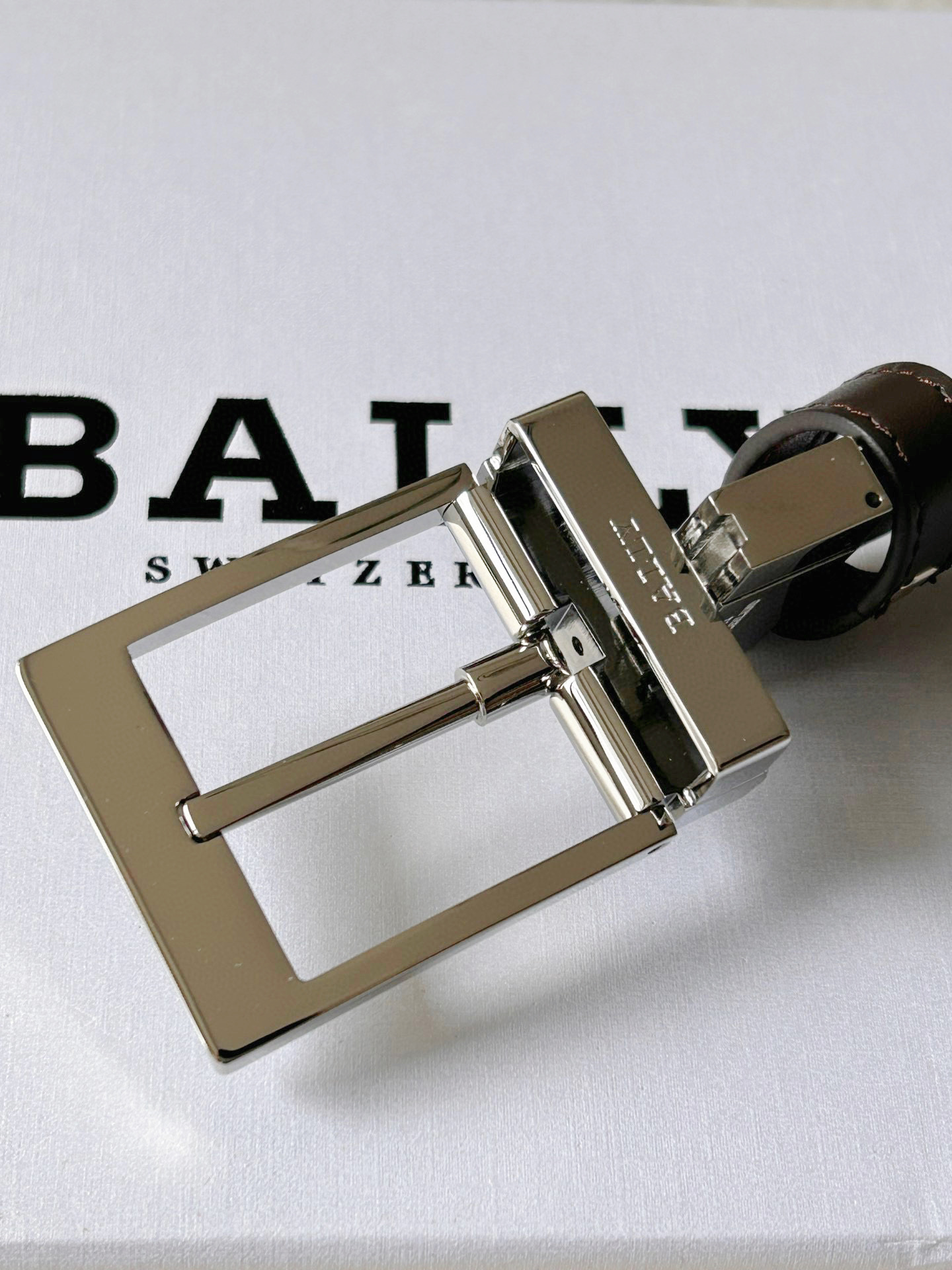 Bally Male Leather Belt Coffee M