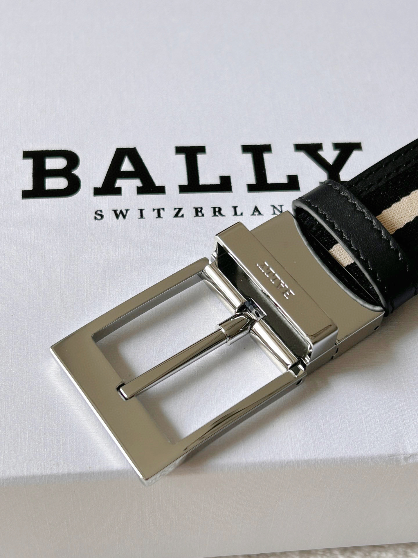 Bally Male Leather Belt Coffee M