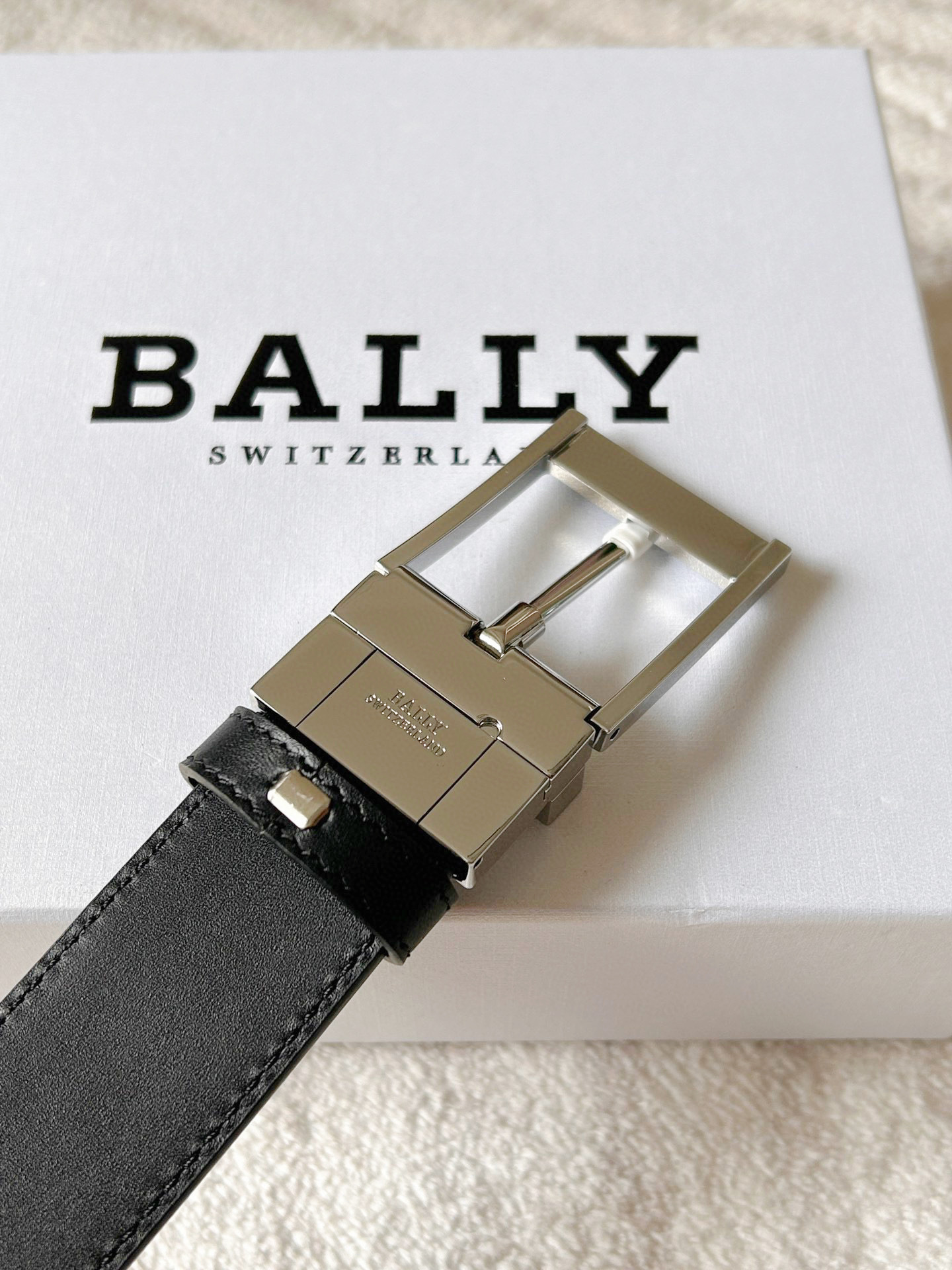 Bally Male Leather Belt Coffee M