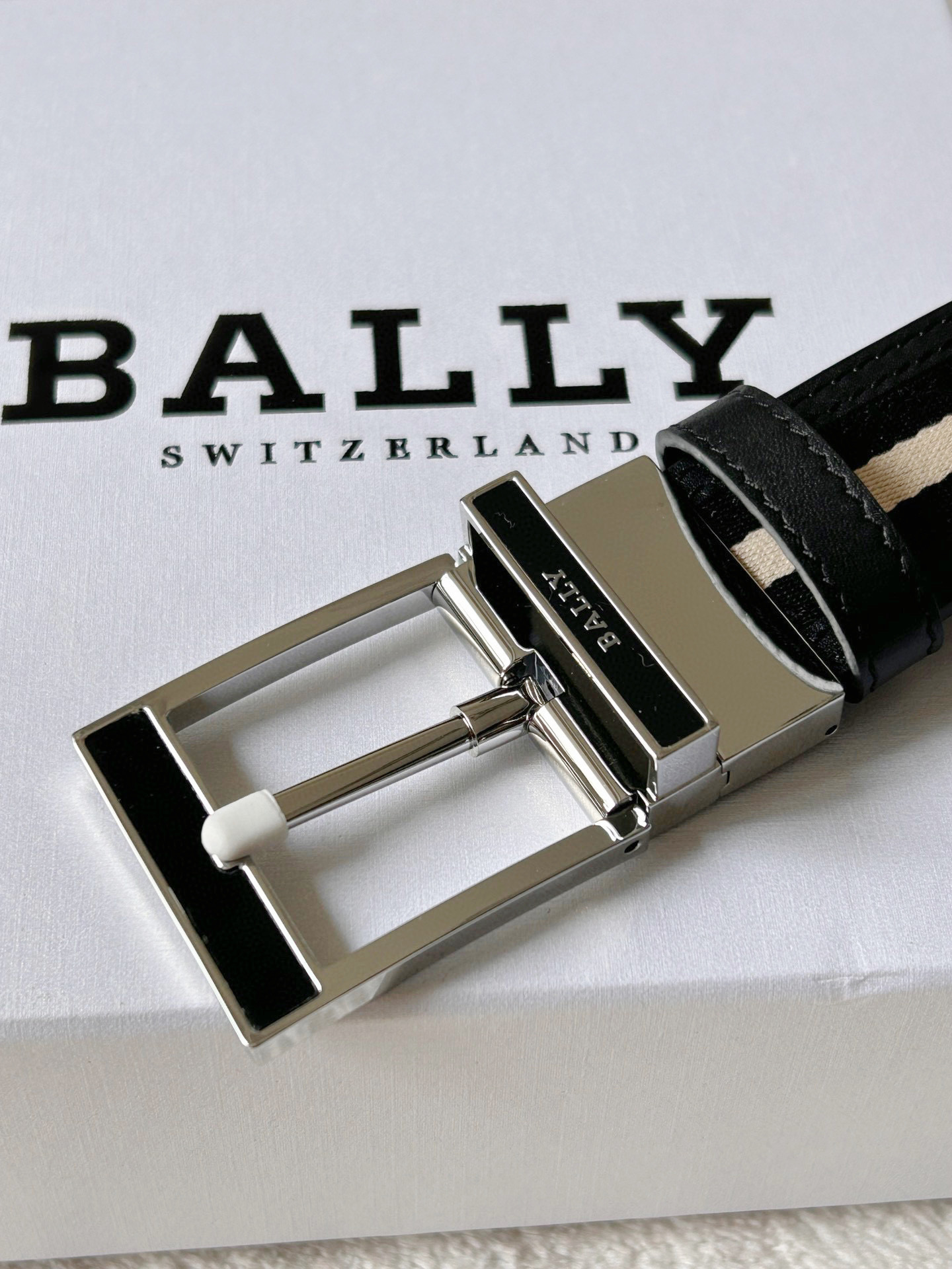 Bally Male Leather Belt Coffee M