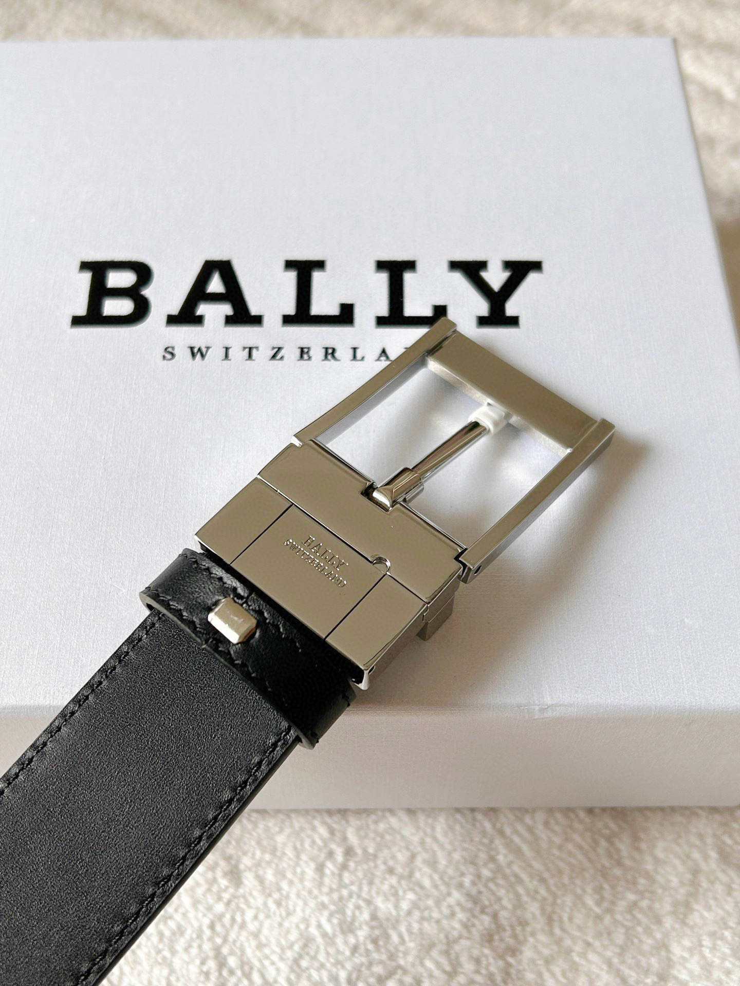 Bally Male Leather Belt Coffee M