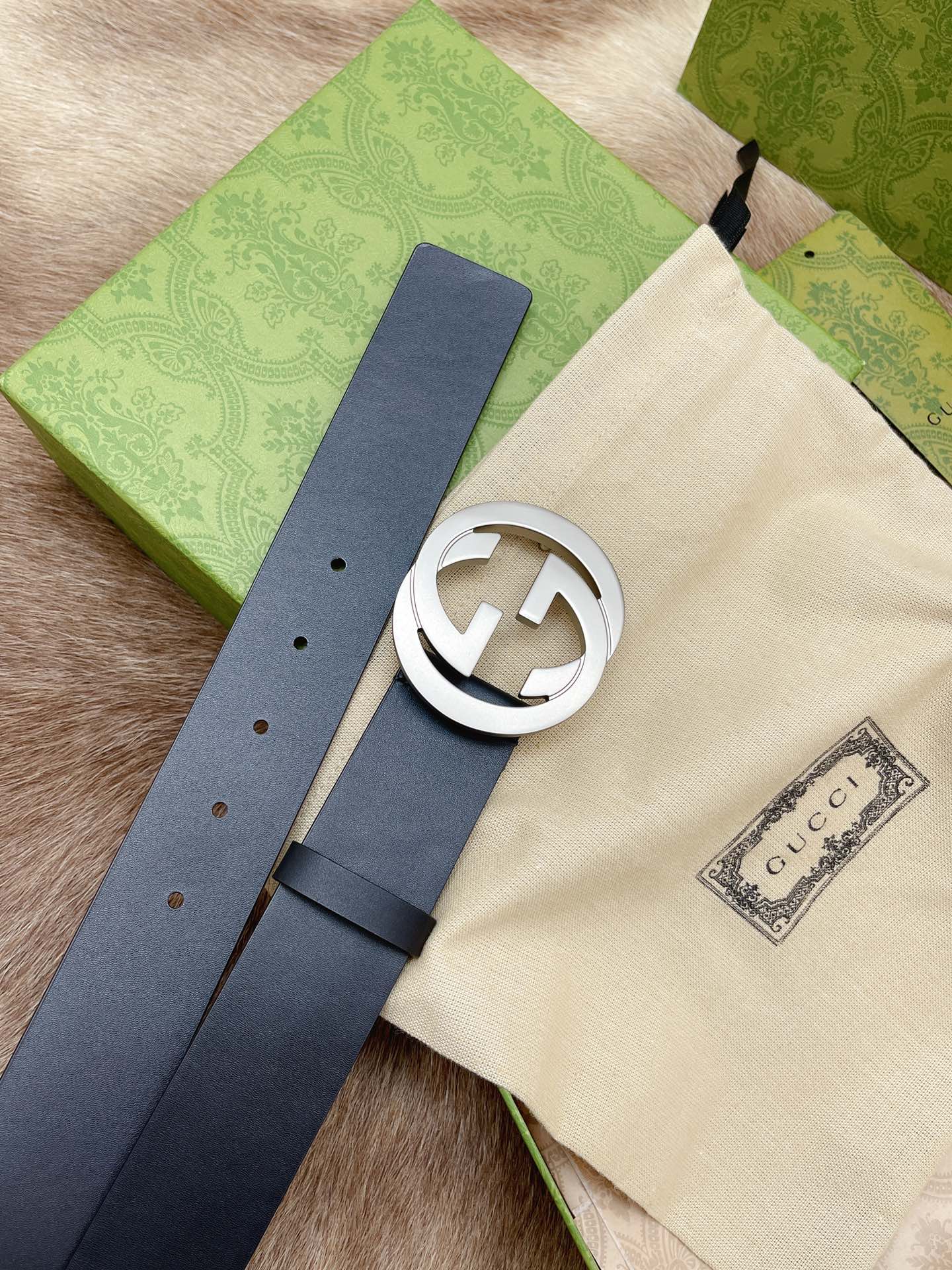 Gucci Male Leather Belt M