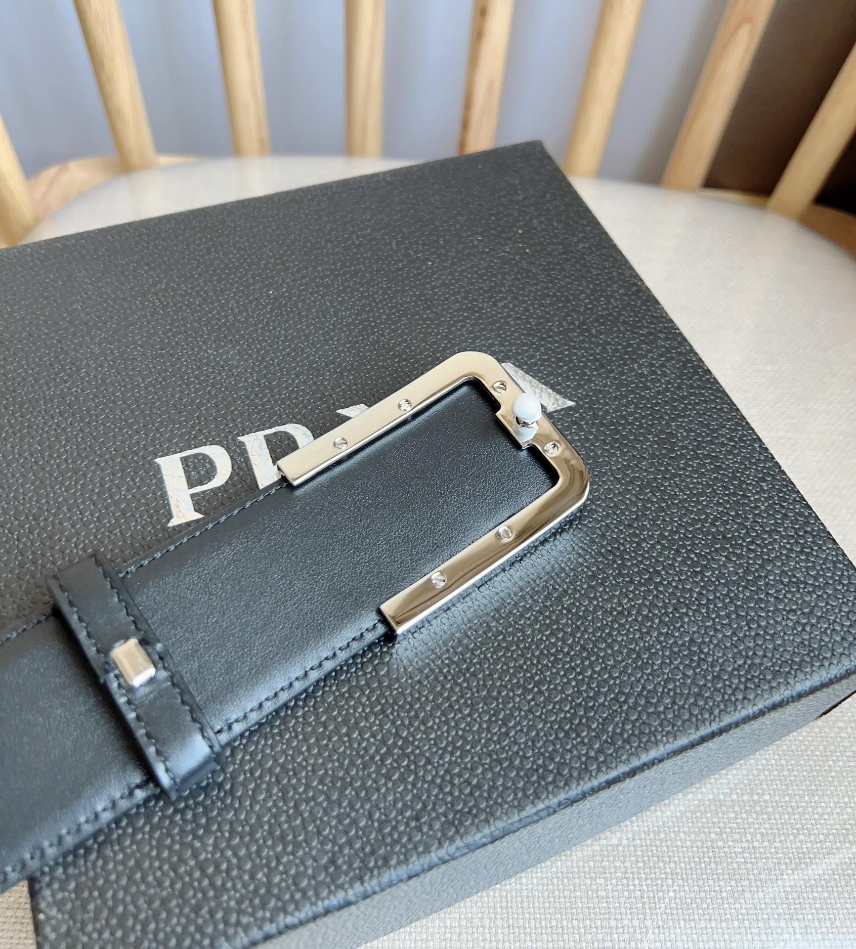 Prada Male Basic Belt