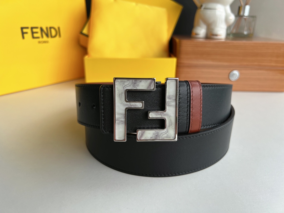 Fendi Leather Belt Top Grain Leather M-l