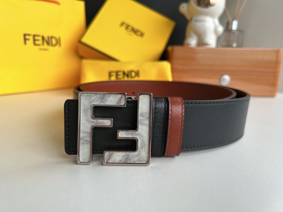 Fendi Leather Belt Top Grain Leather M-l