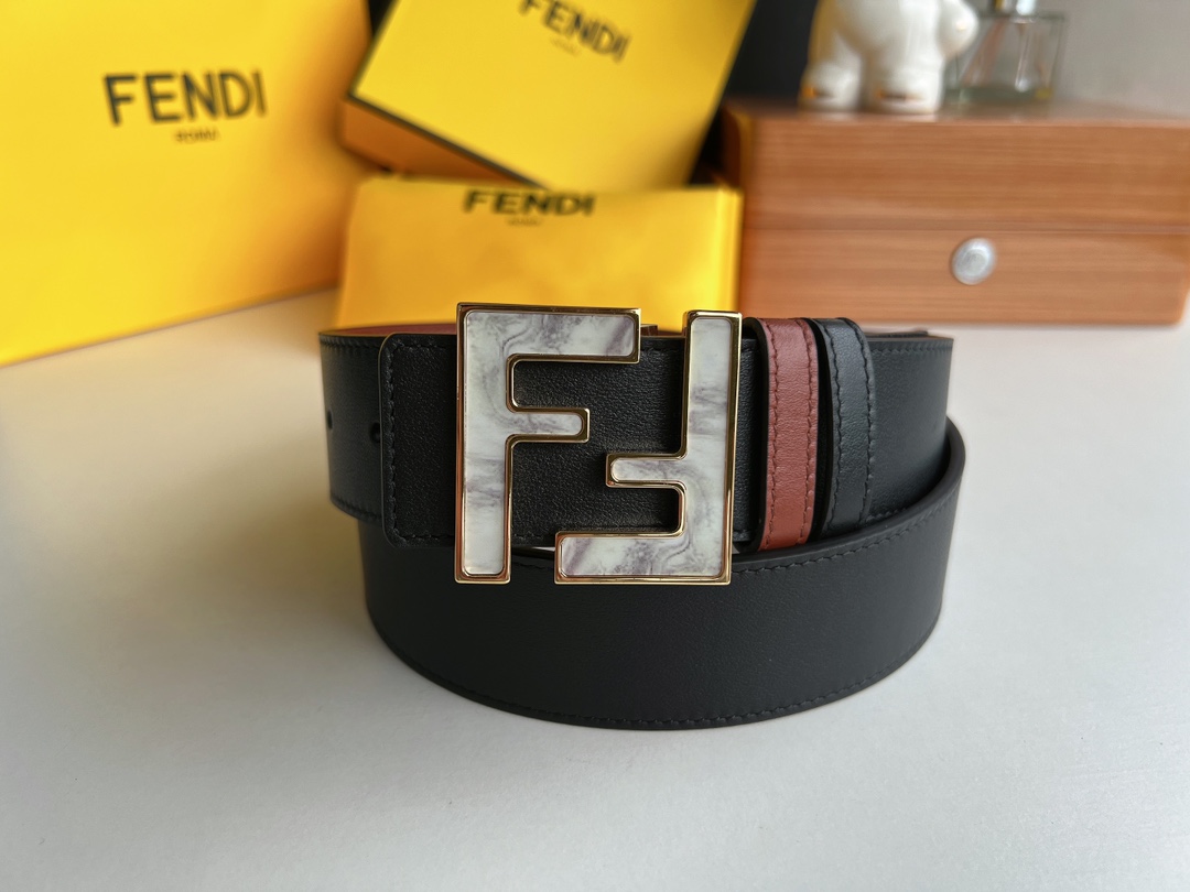 Fendi Leather Belt Top Grain Leather M-l