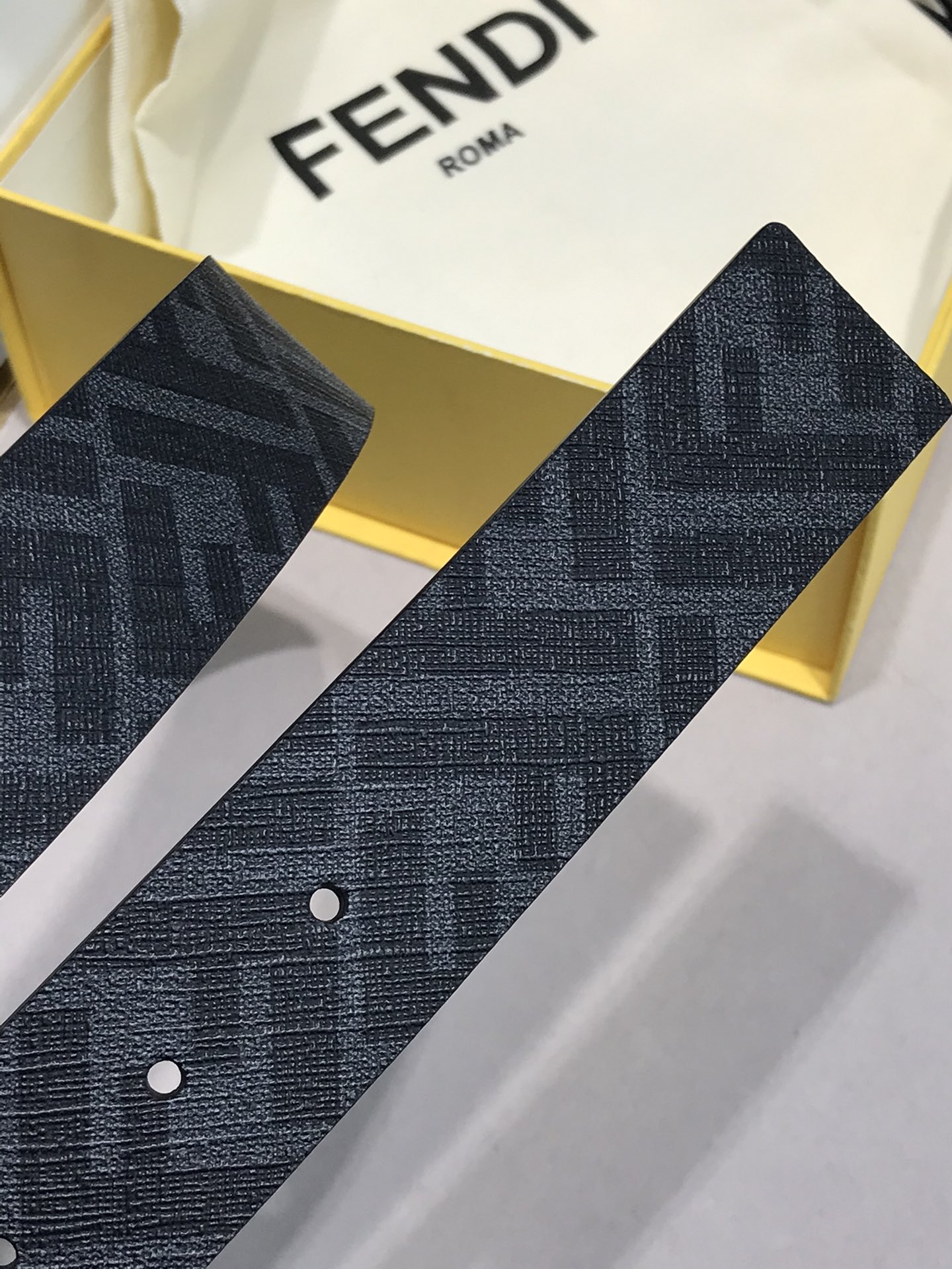 Fendi Leather Belt Cow Leather Black 35mm