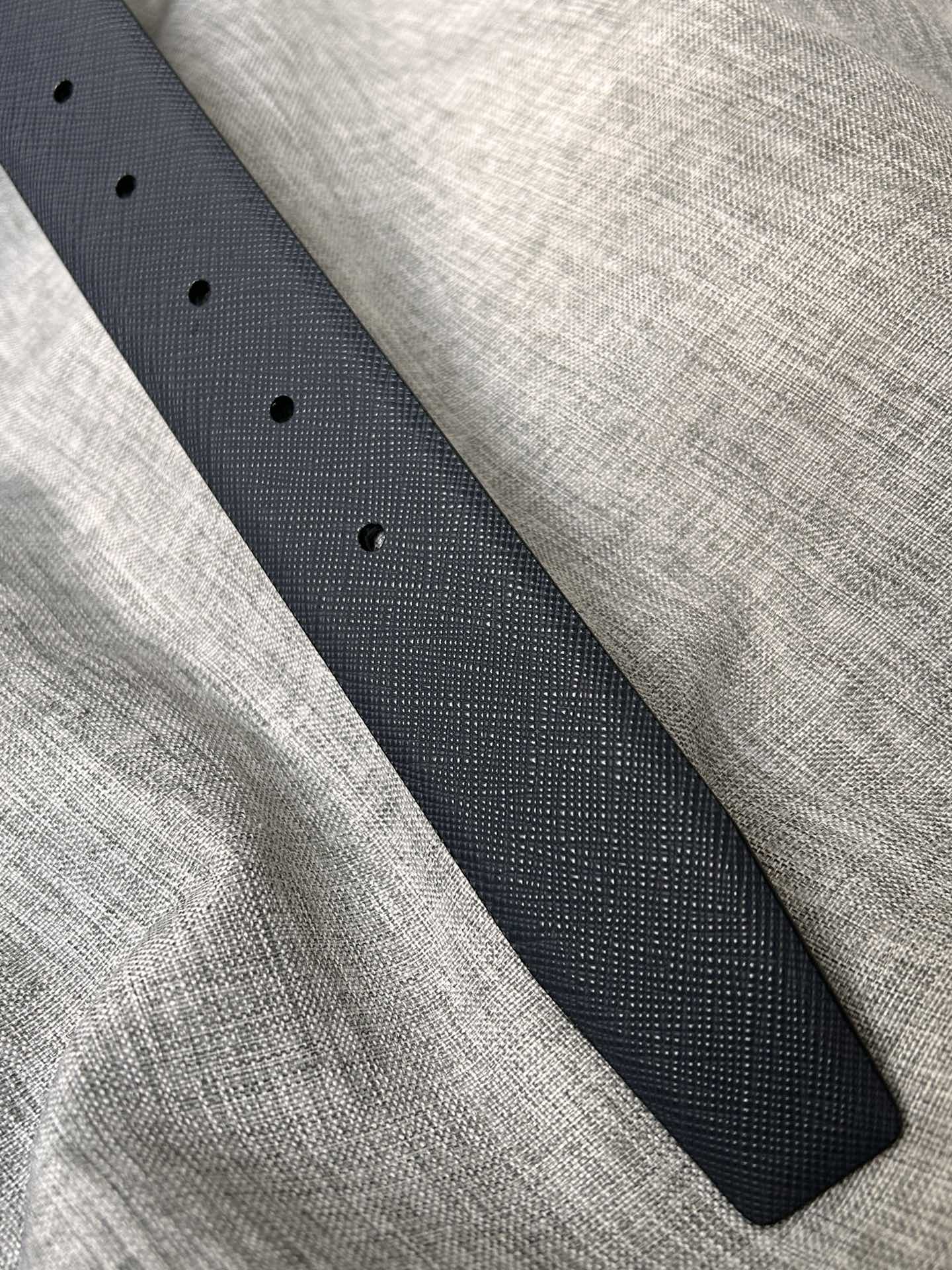 Prada Male Pin Buckle Belt Cow Leather Black S-m