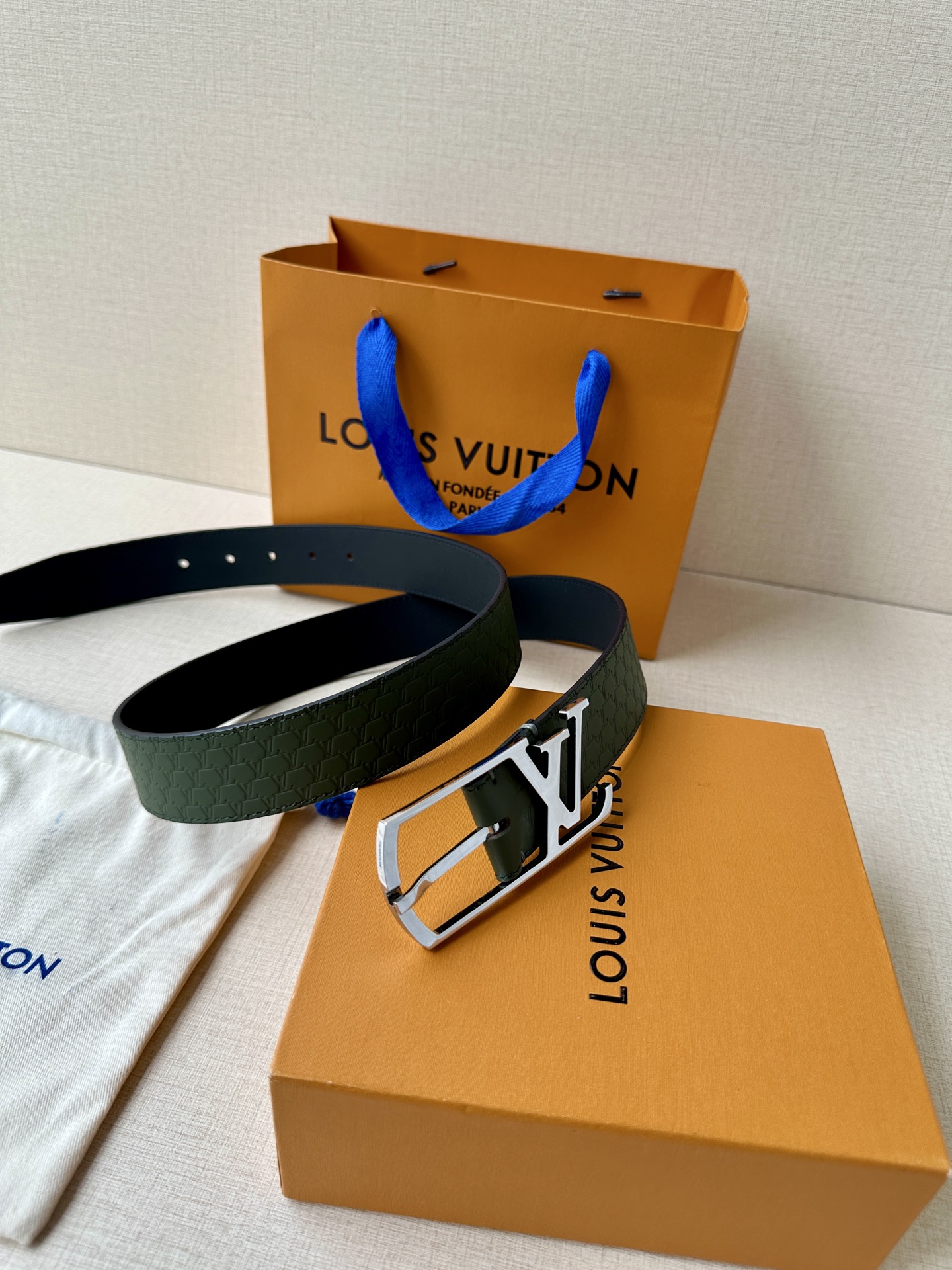 Leather Belt Silver S