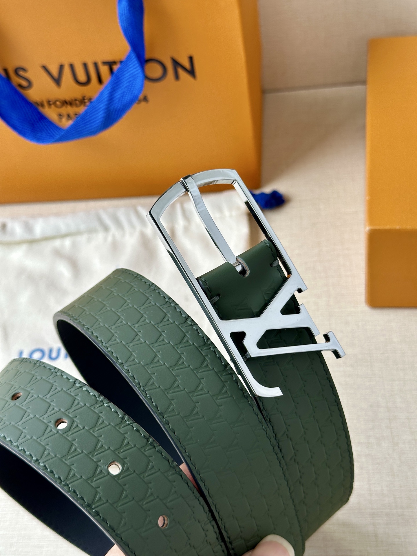 Leather Belt Silver S