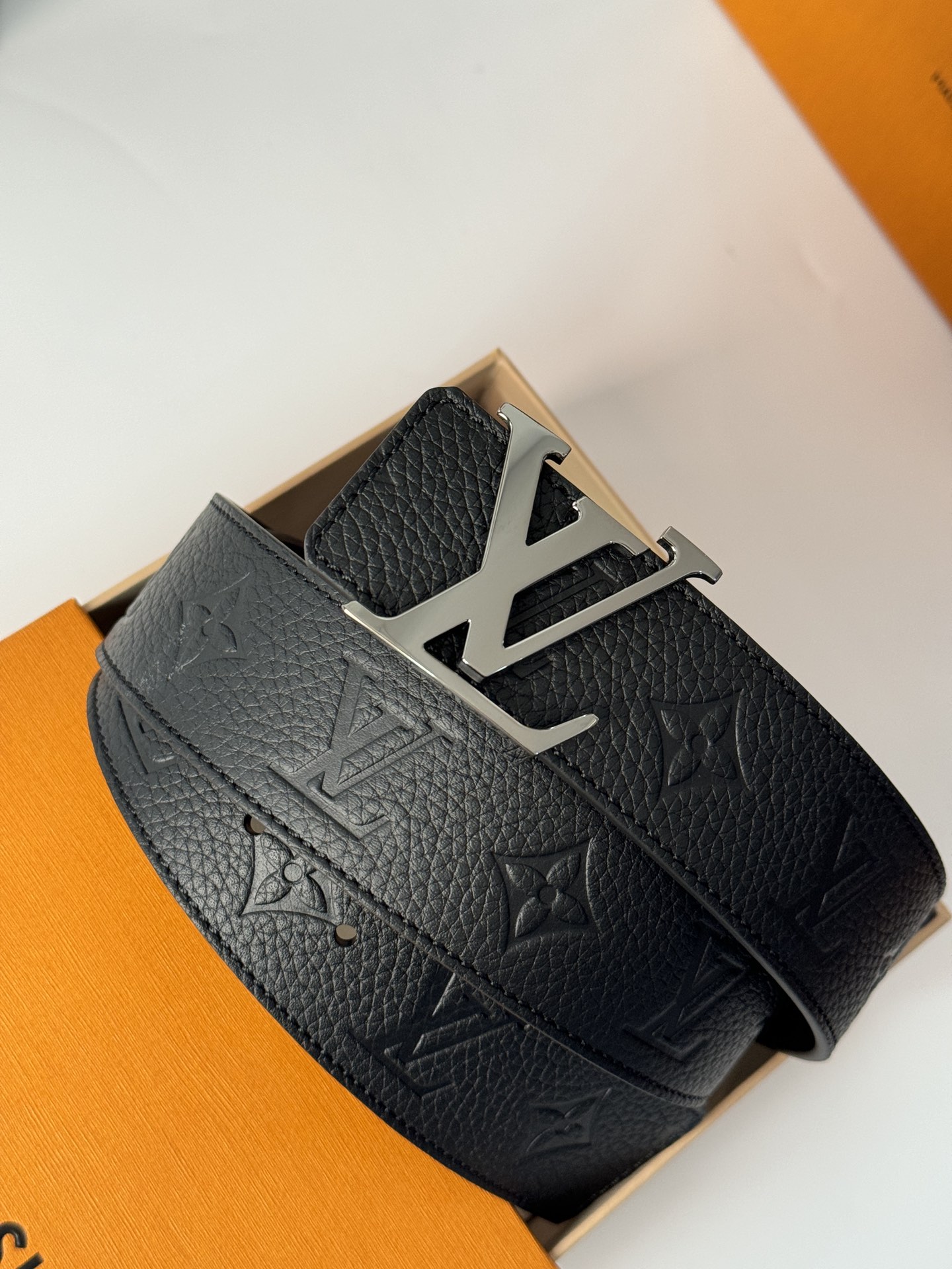 Louis Vuitton Basic Belt S-m-l