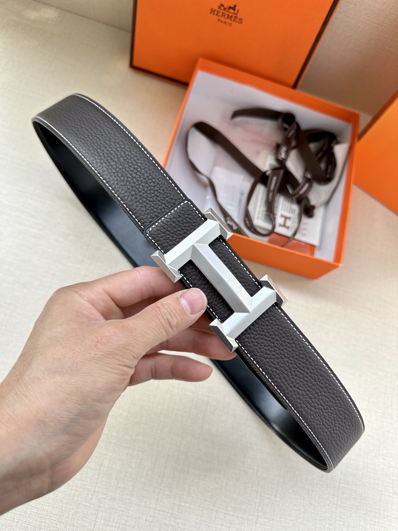 Hermès Male Leather Belt Cow Leather Gold
