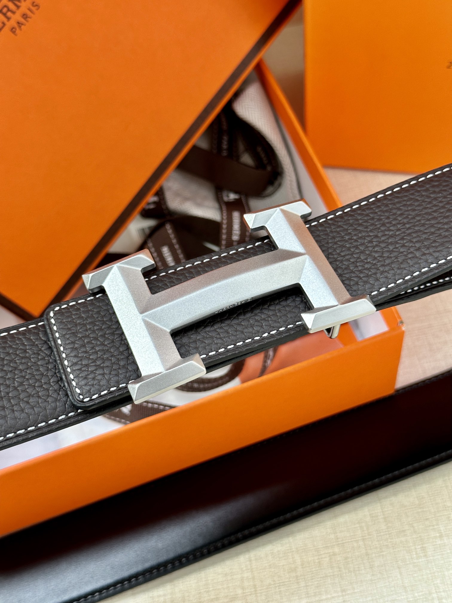 Hermès Male Leather Belt Cow Leather Gold