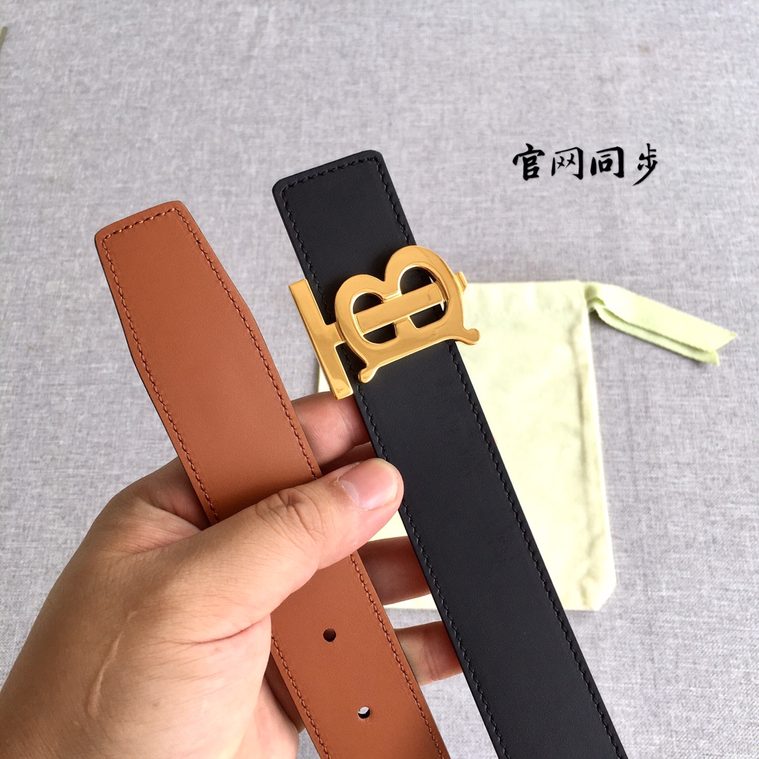 Burberry Basic Belt M