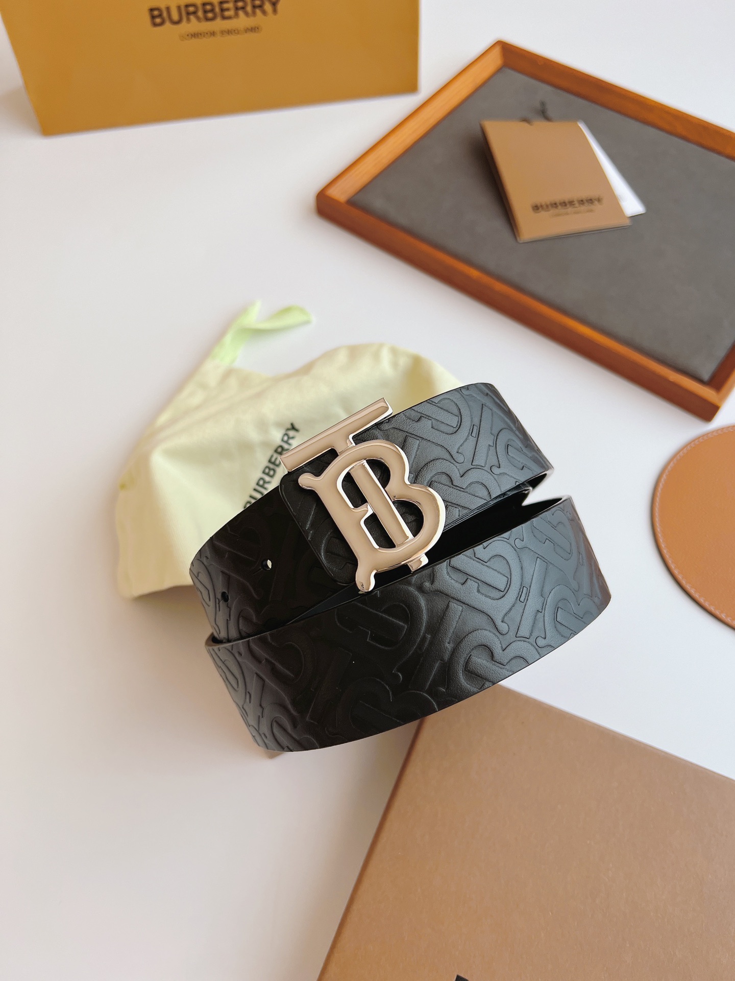 Burberry Male Basic Belt M