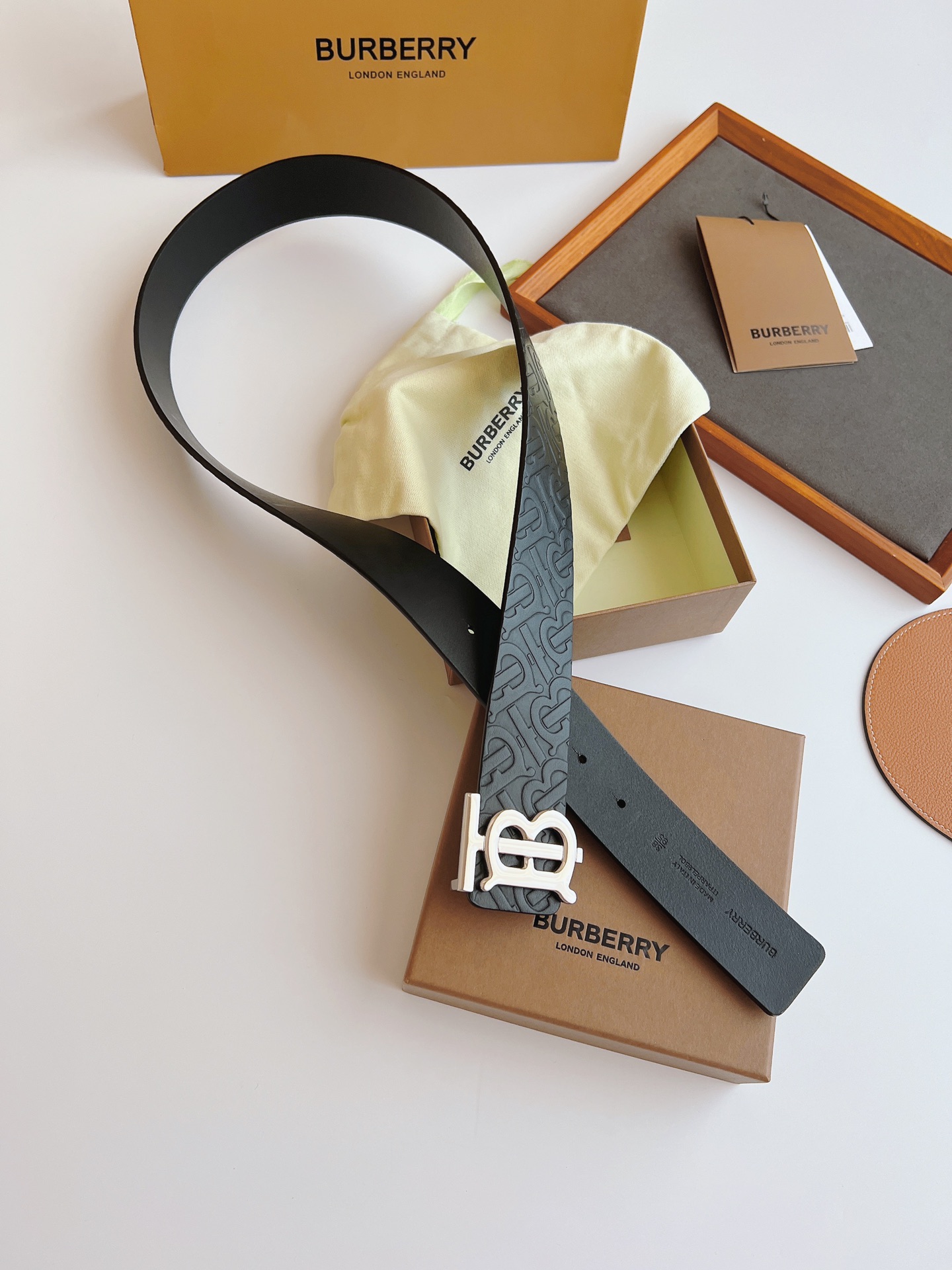 Burberry Male Basic Belt M