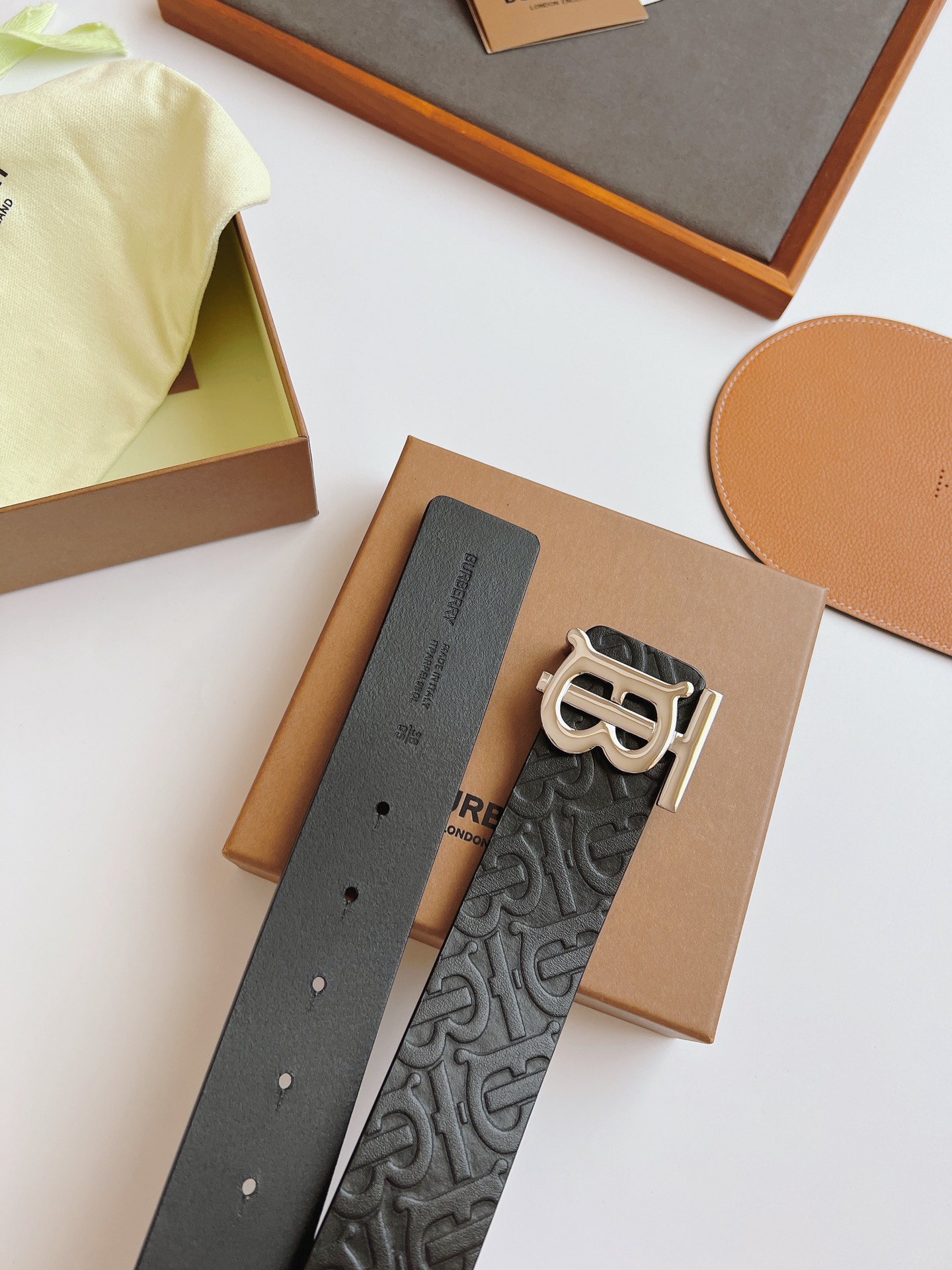 Burberry Male Basic Belt M