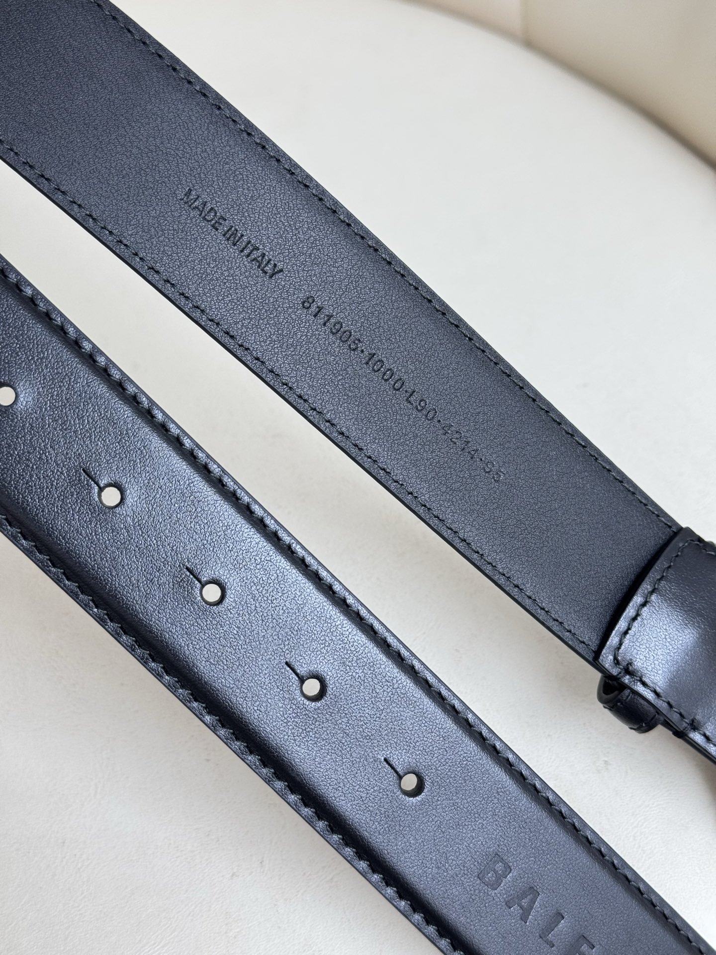 Balenciaga Basic Belt Cow Leather M-l