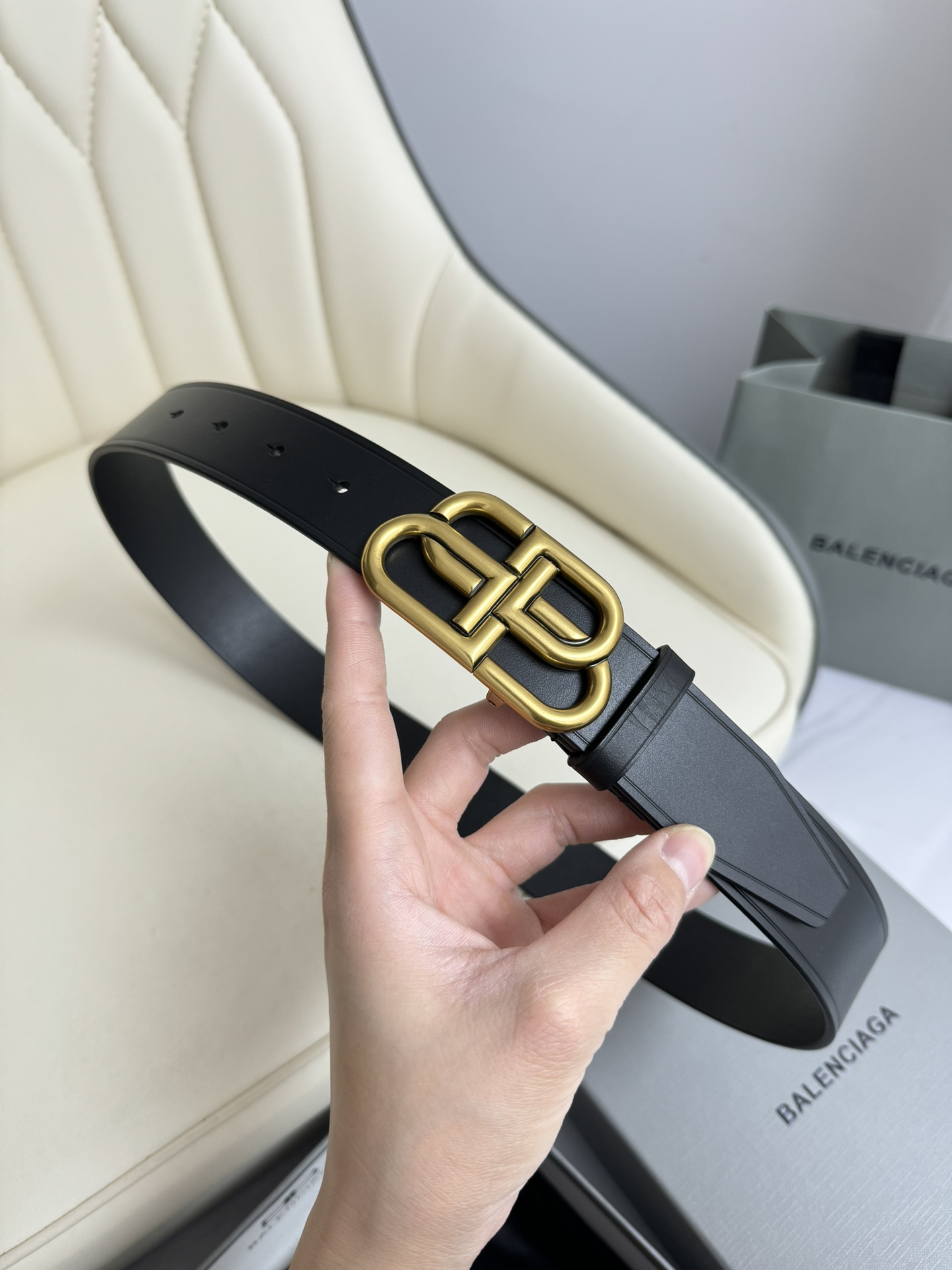 Balenciaga Basic Belt Cow Leather M-l