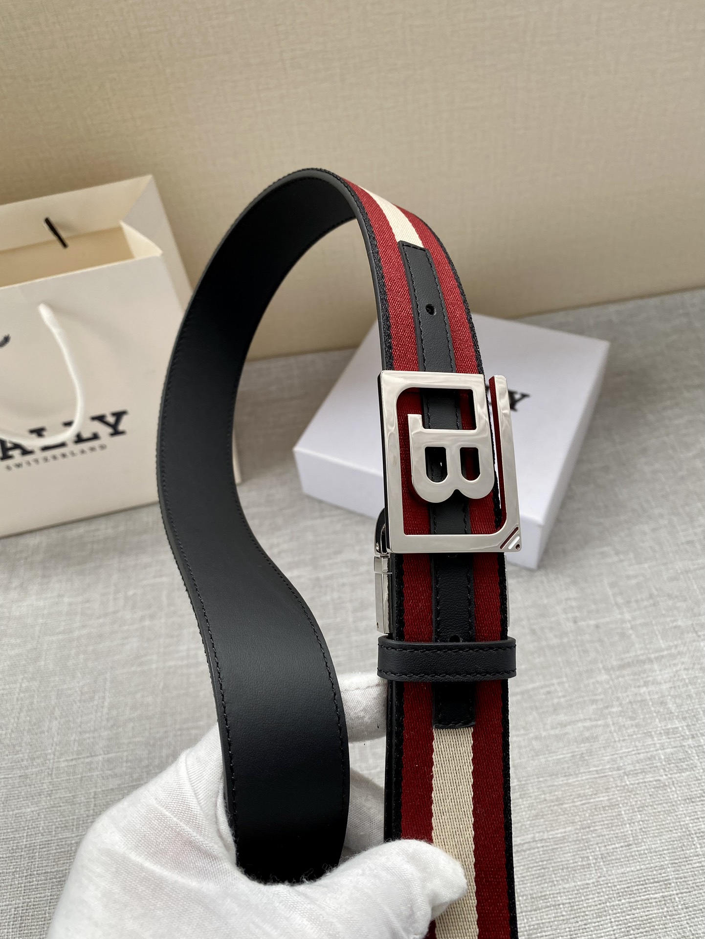 Bally Male Basic Belt S-l