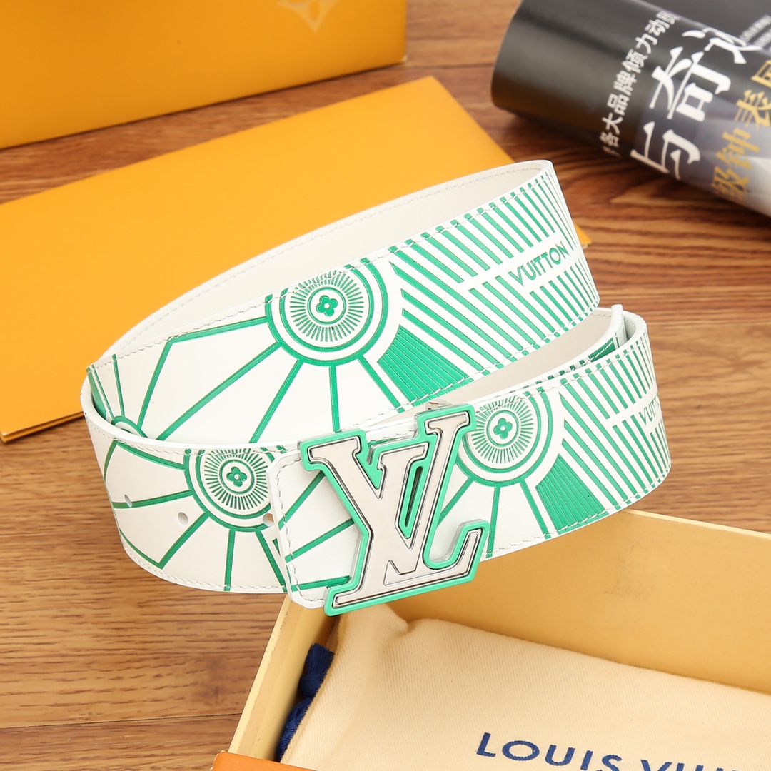 Louis Vuitton Leather Belt 40mm-s-m-l