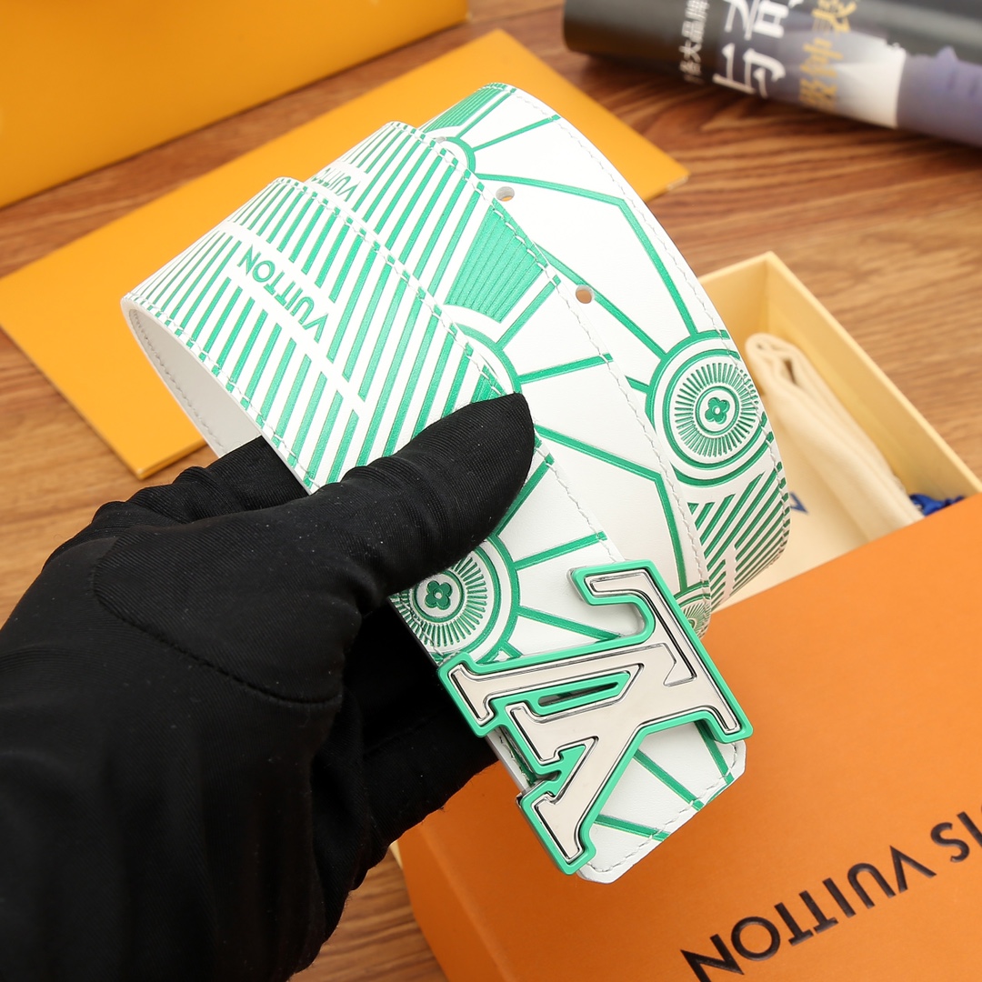 Louis Vuitton Leather Belt 40mm-s-m-l