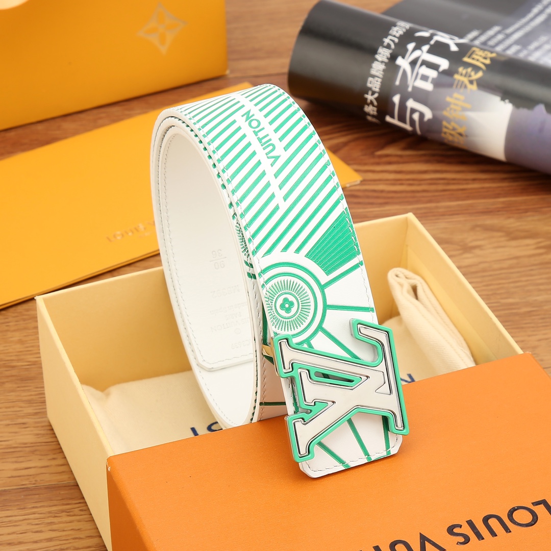 Louis Vuitton Leather Belt 40mm-s-m-l