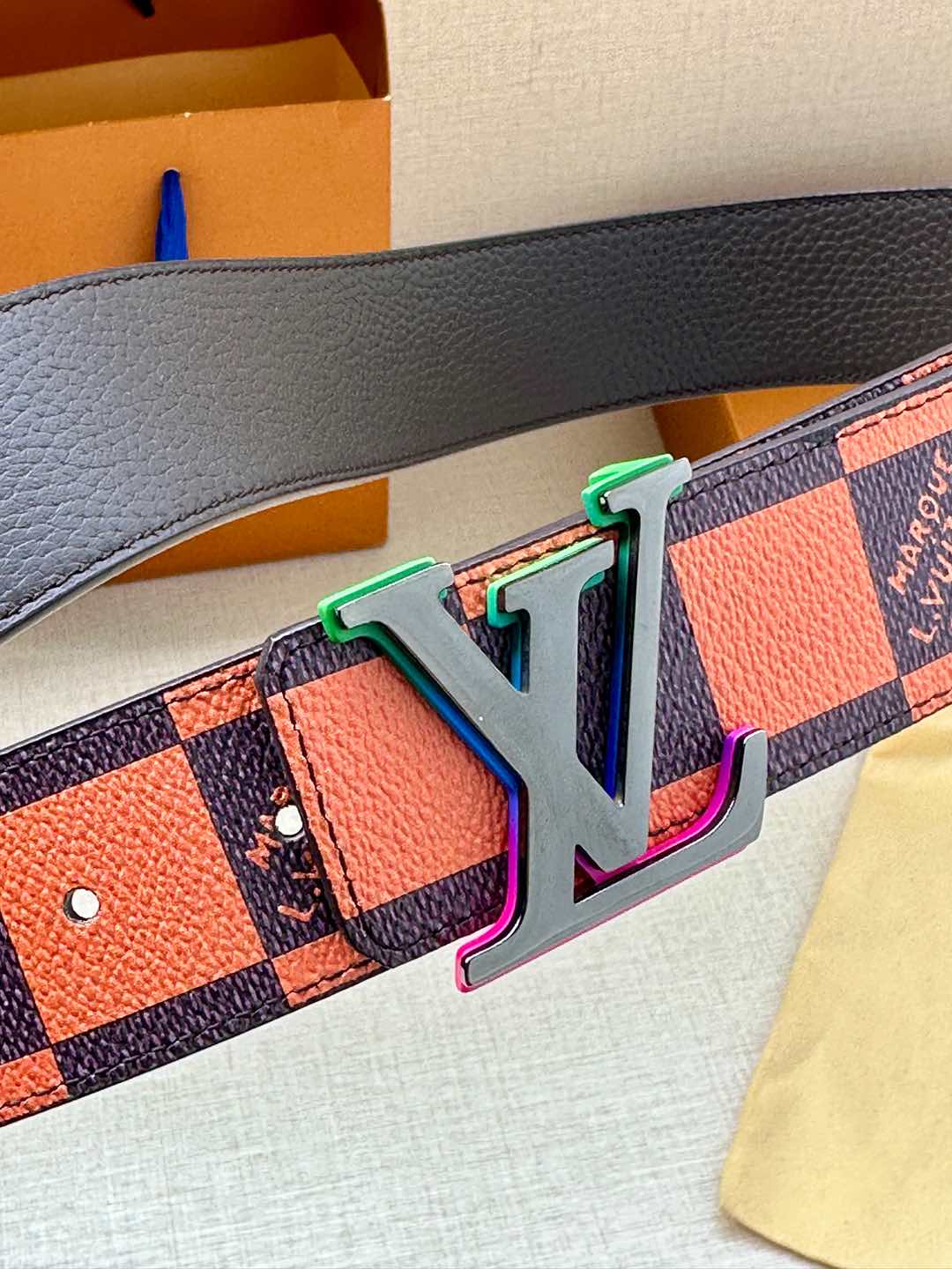 Louis Vuitton Male Basic Belt Cow Leather S-m-l