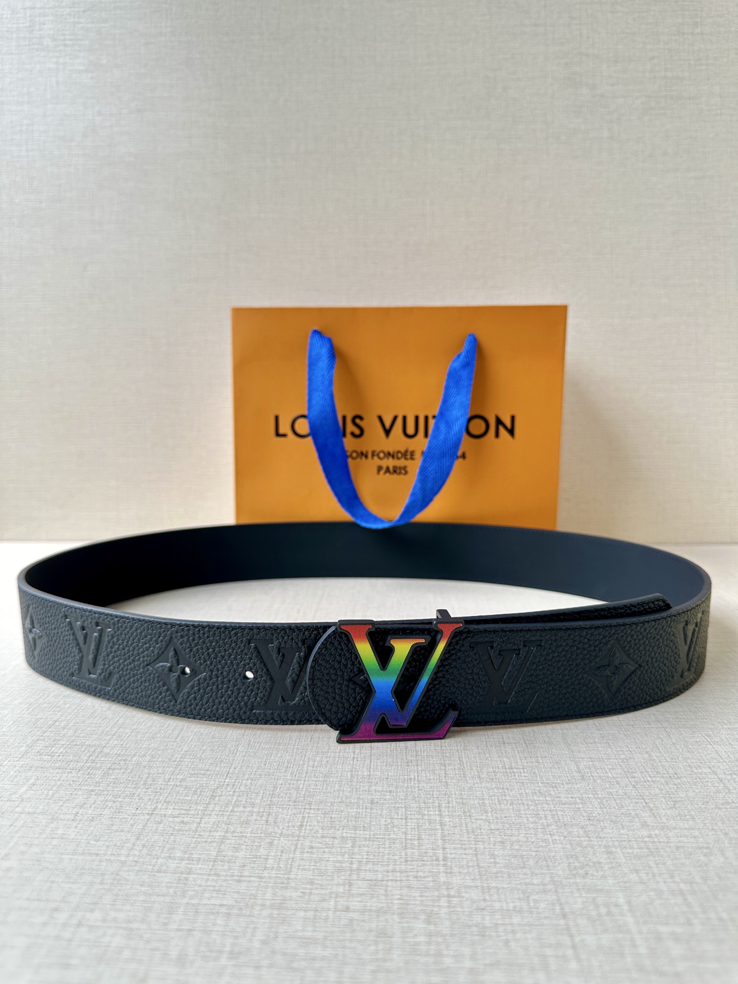 Louis Vuitton Leather Belt Cow Leather M-l