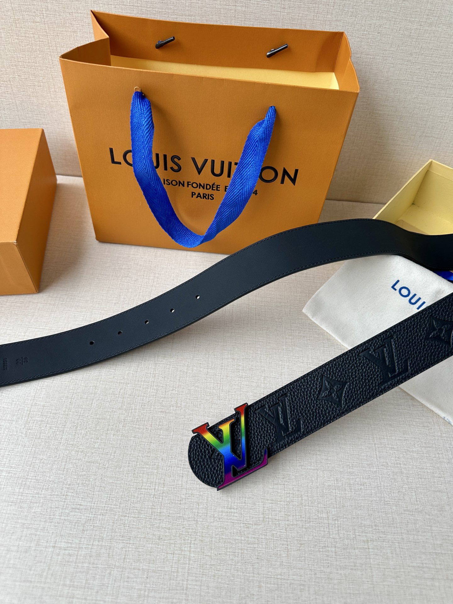 Louis Vuitton Leather Belt Cow Leather M-l