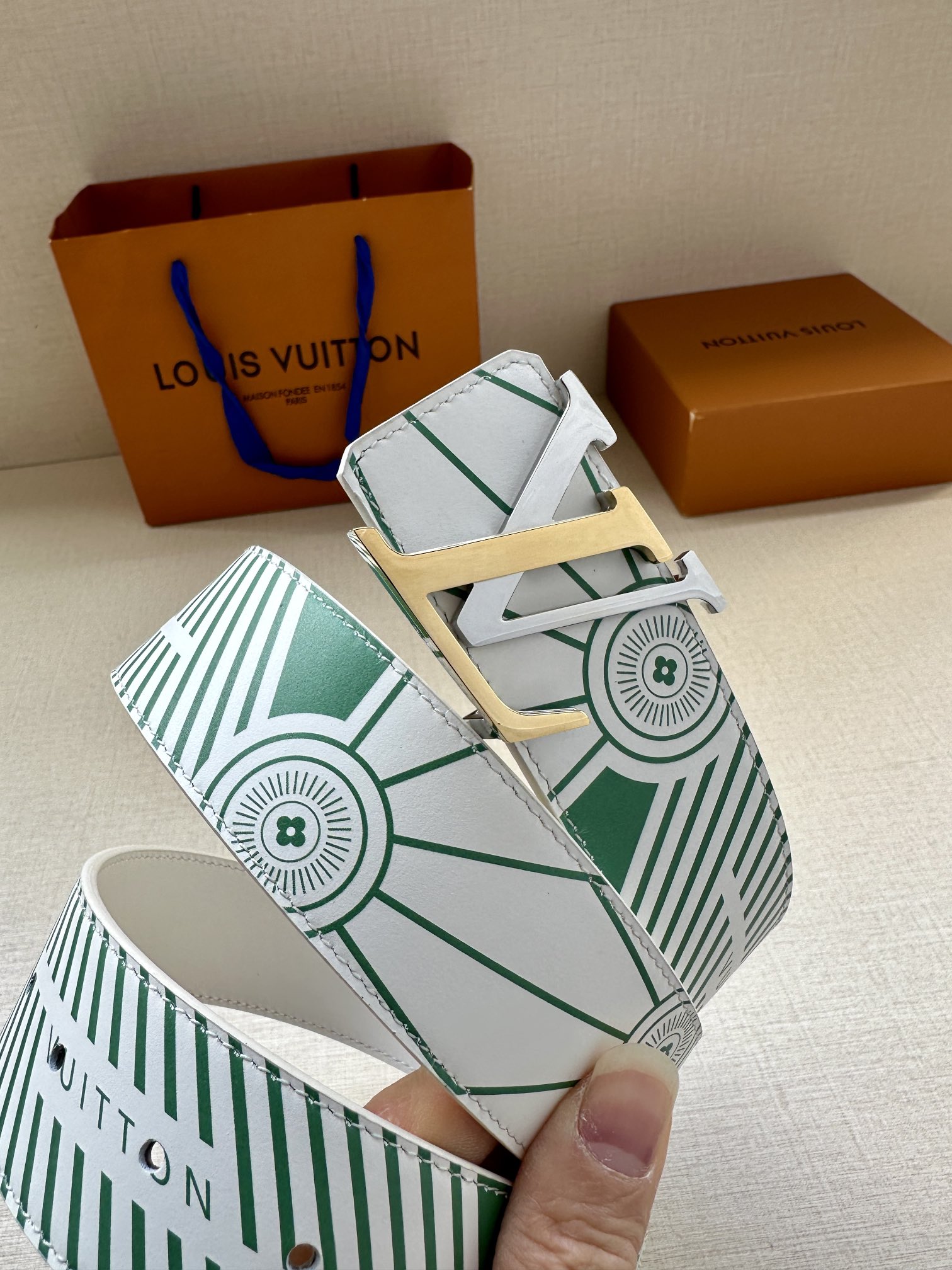 Louis Vuitton Basic Belt M-l