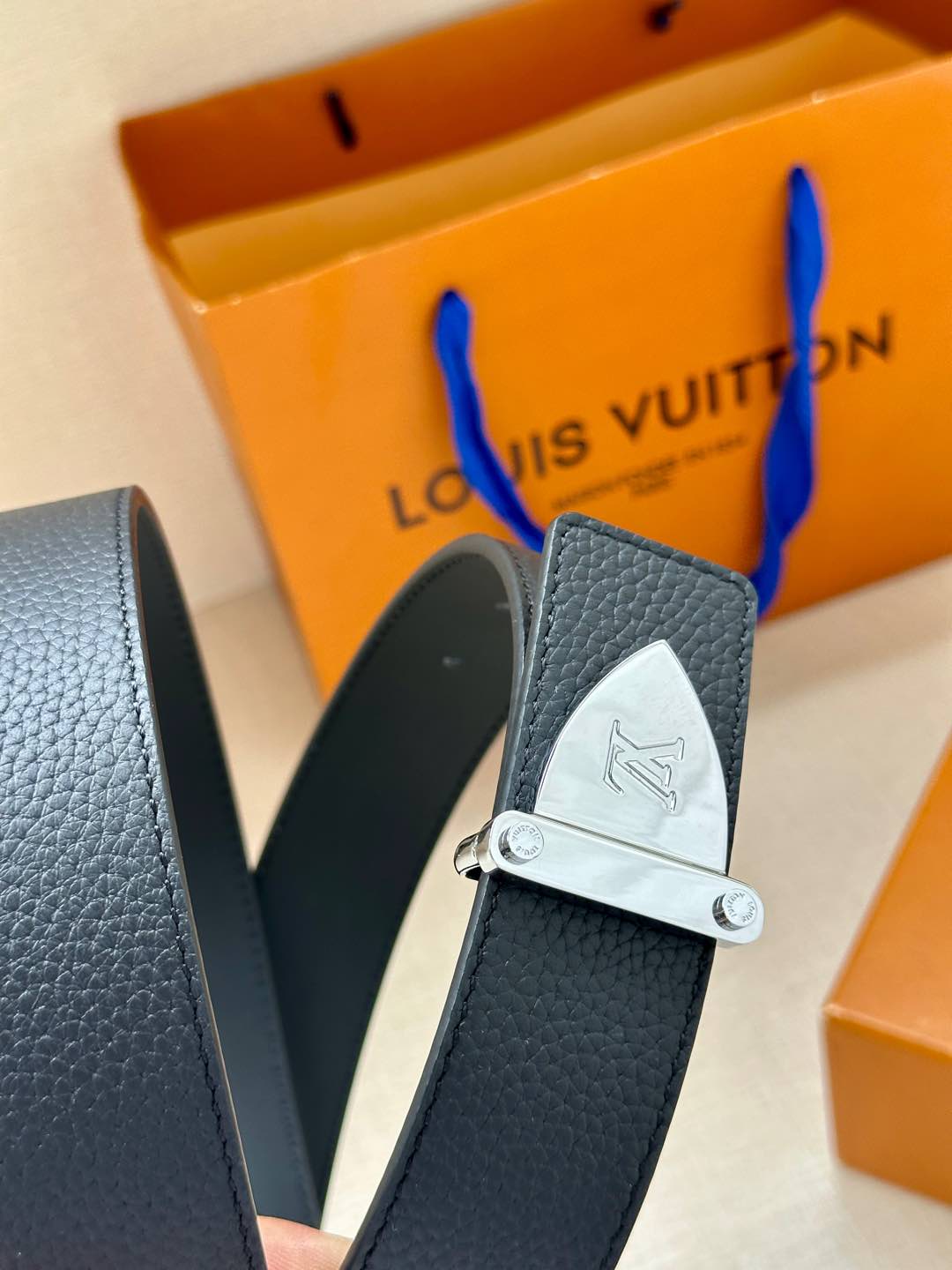 Louis Vuitton Basic Belt M-l