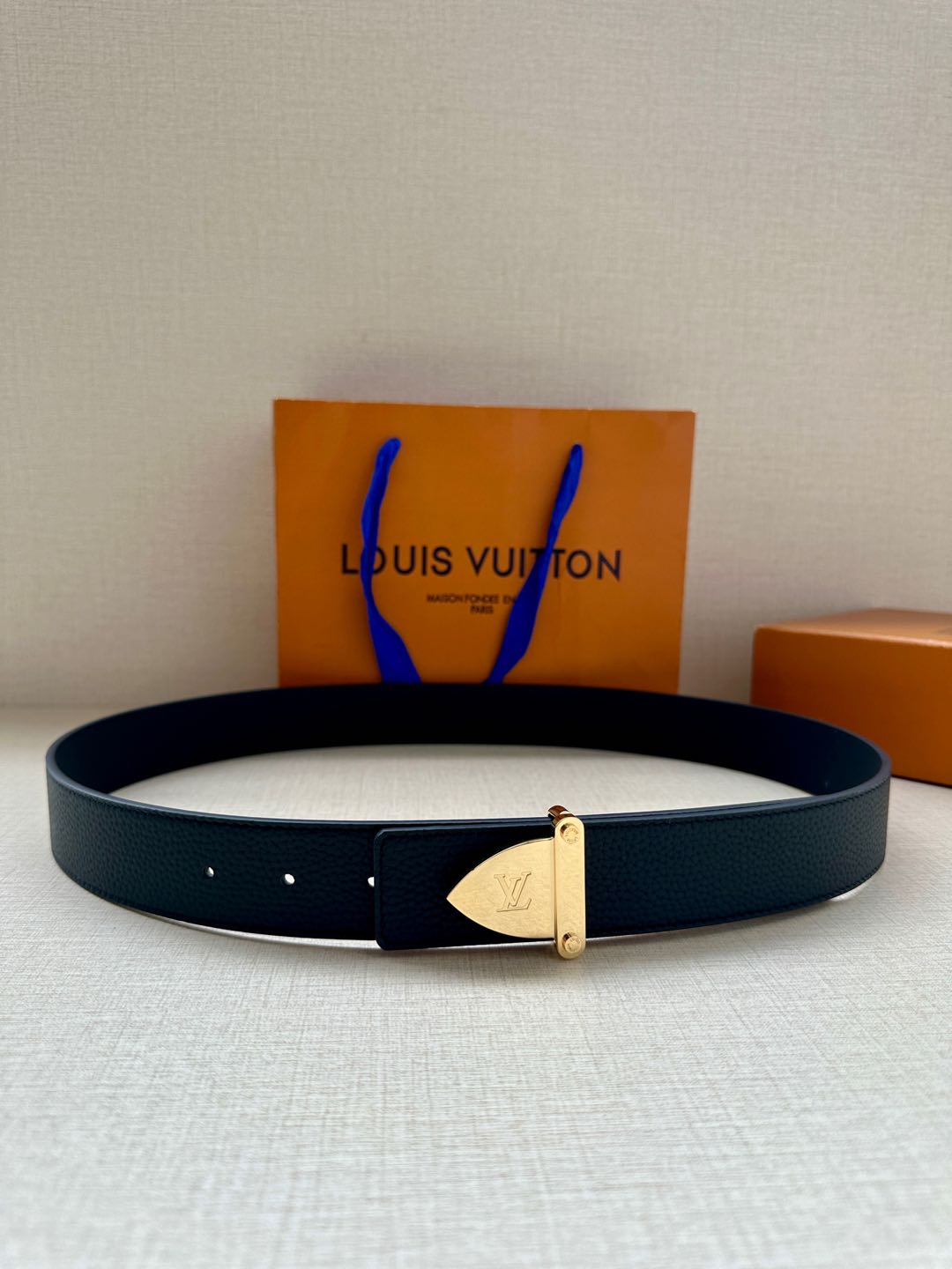 Louis Vuitton Basic Belt M-l