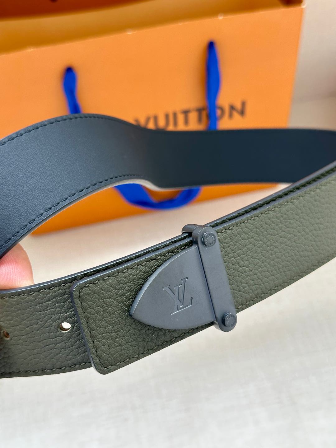 Louis Vuitton Basic Belt M-l