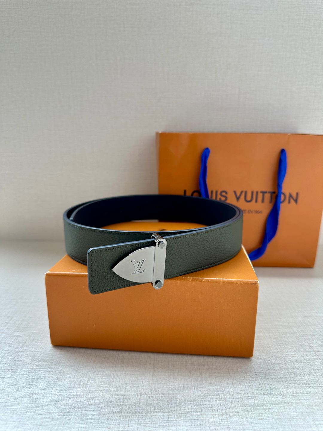 Louis Vuitton Basic Belt M-l