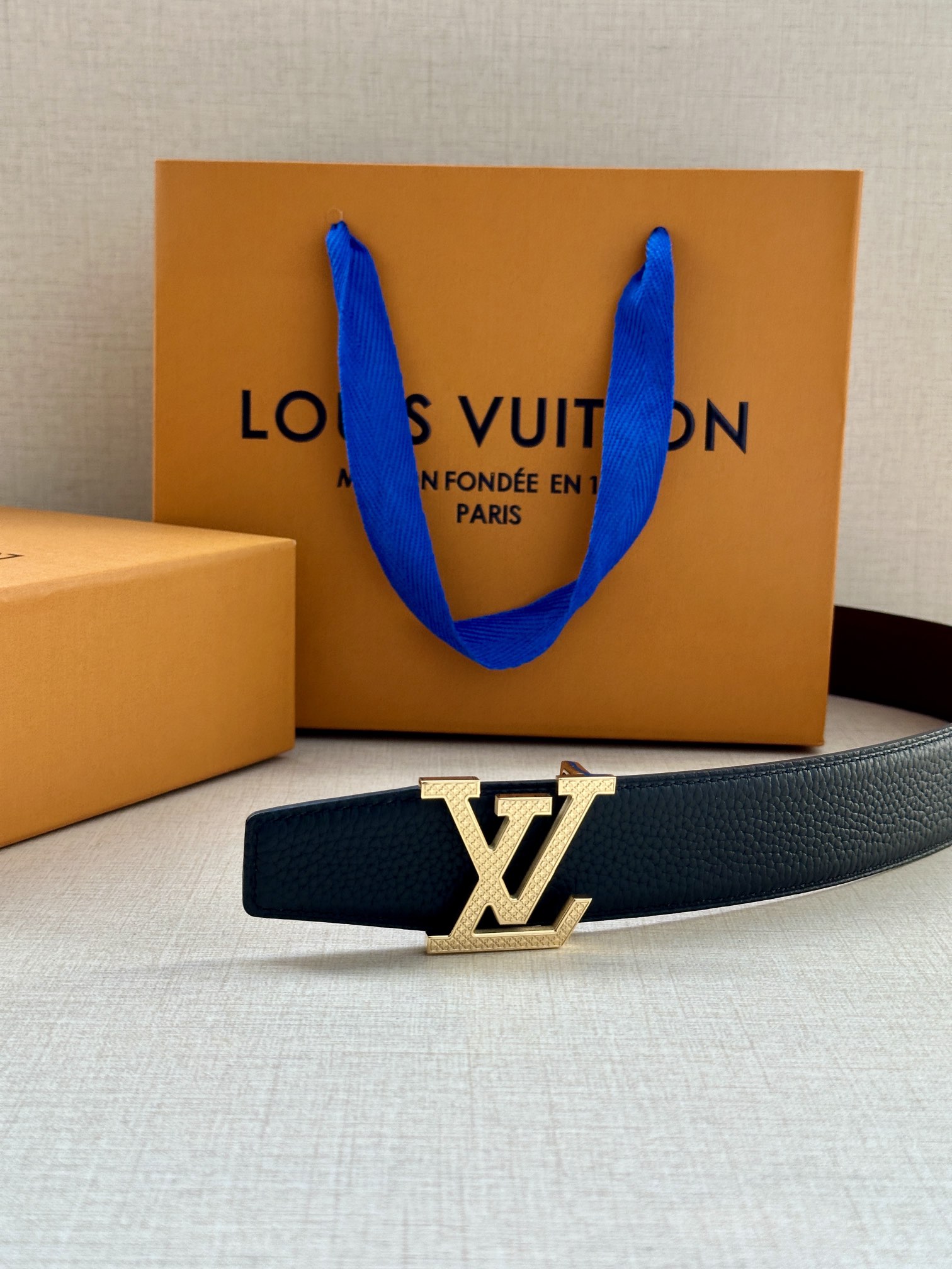 Louis Vuitton Basic Belt L