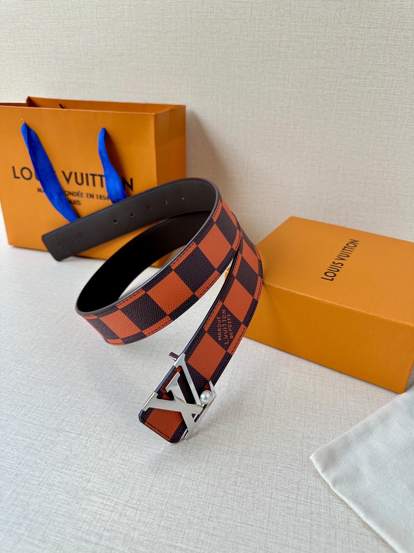 Louis Vuitton Male Basic Belt Cow Leather S-m-l