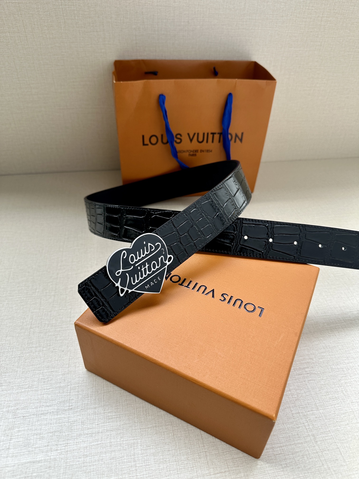 Louis Vuitton Basic Belt M-l