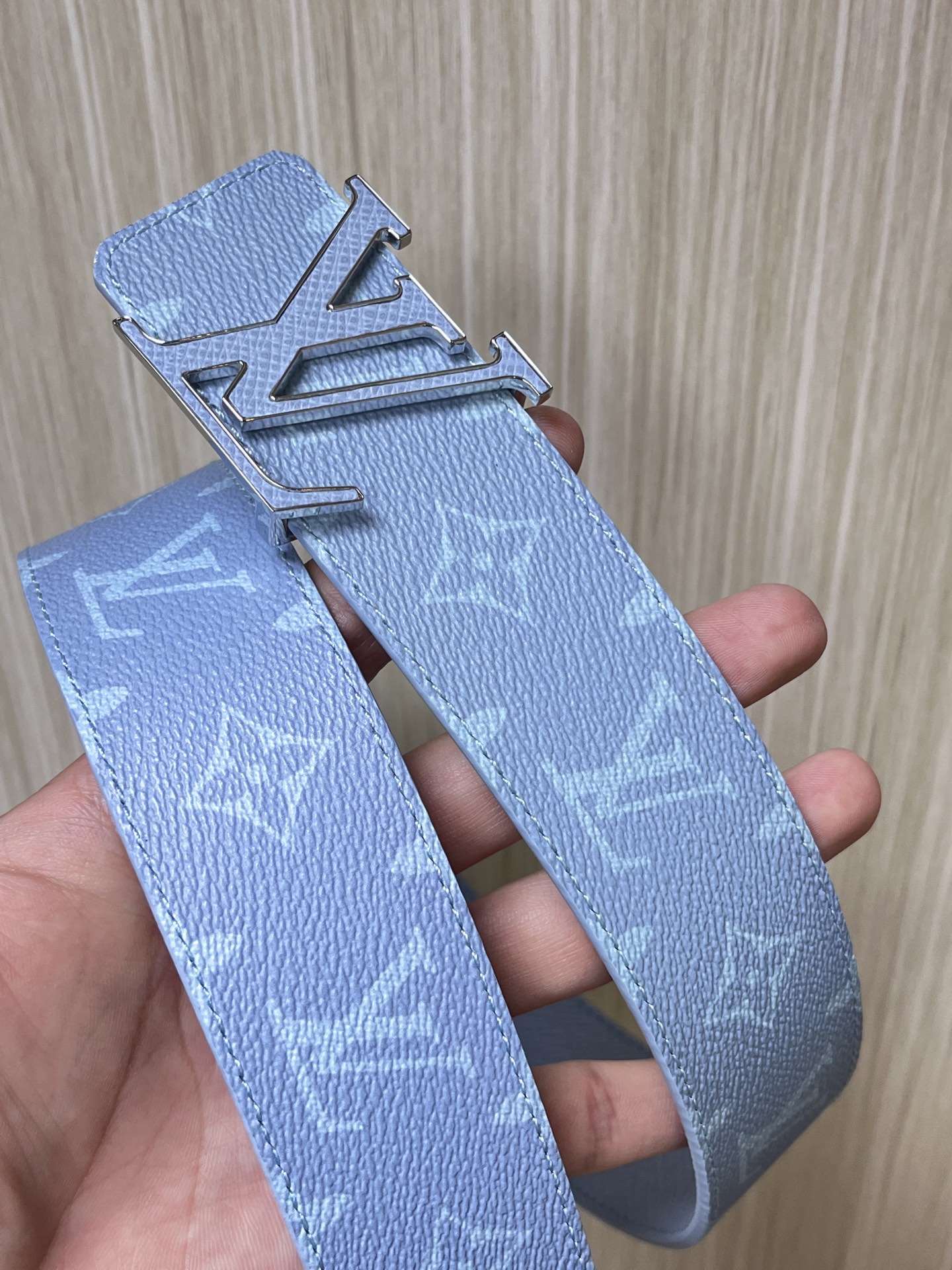 Louis Vuitton Leather Belt Silver 40mm-s-m