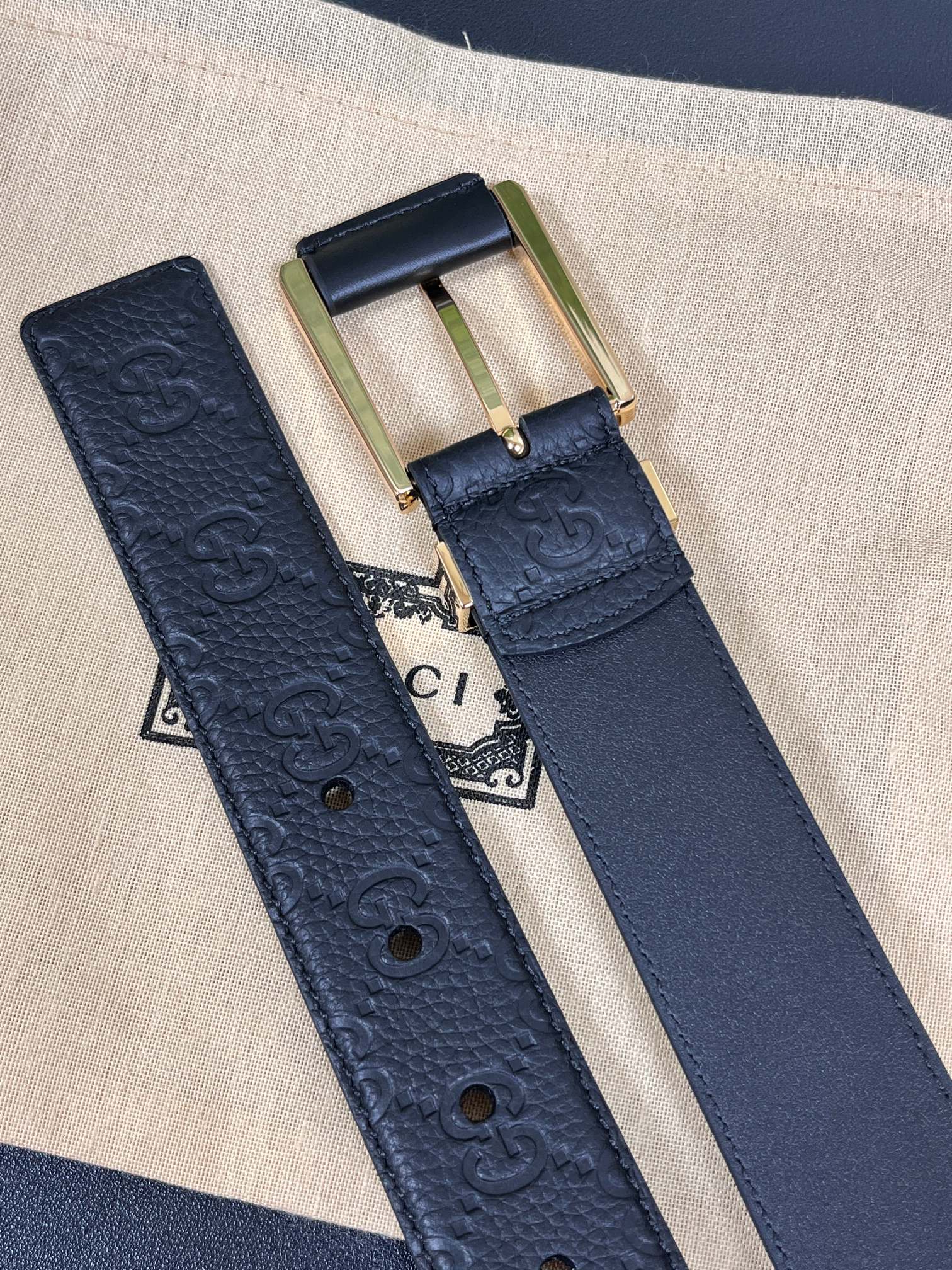 Gucci Pin Buckle Belt Cow Leather Wide Width
