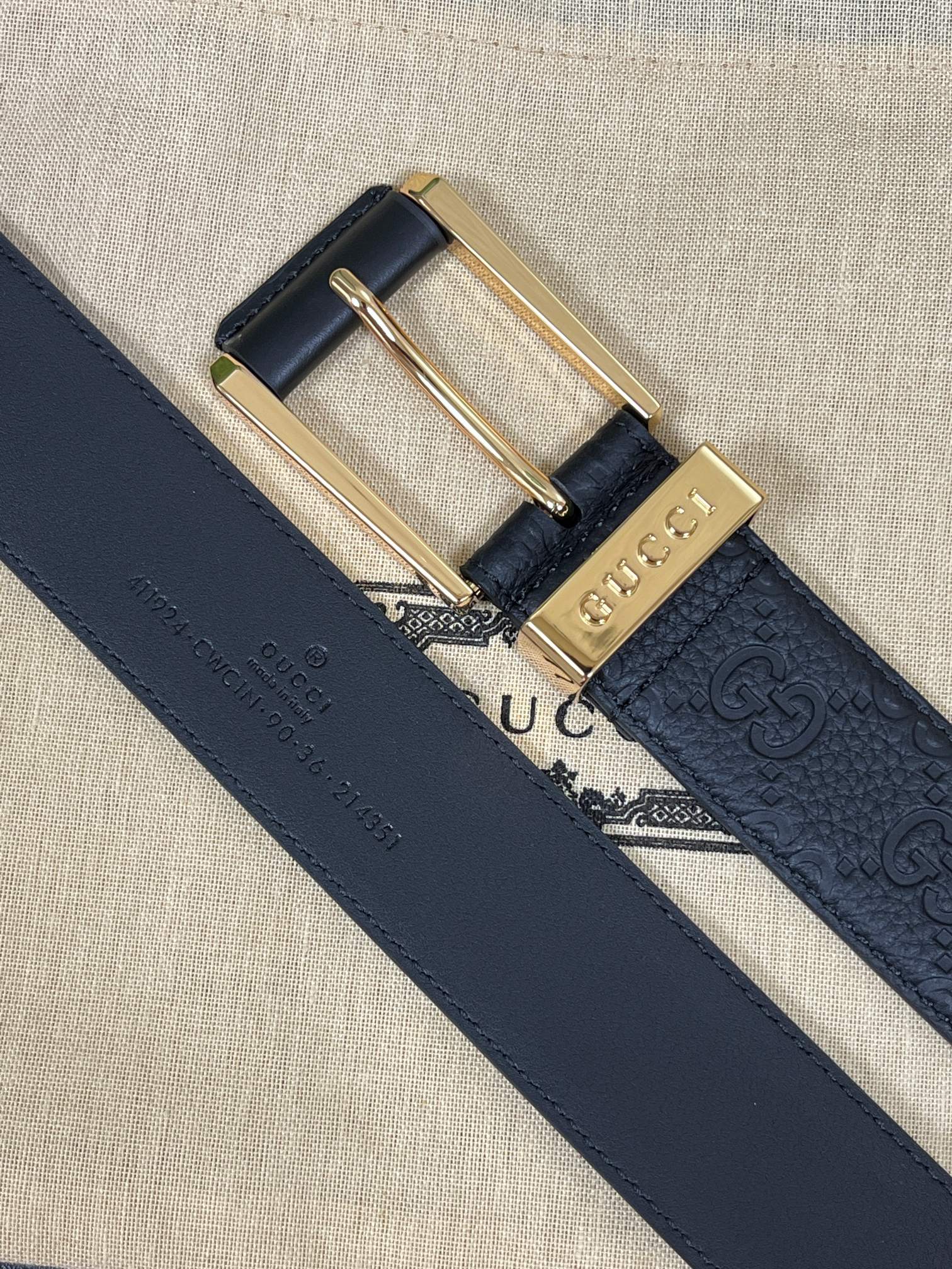 Gucci Pin Buckle Belt Cow Leather Wide Width