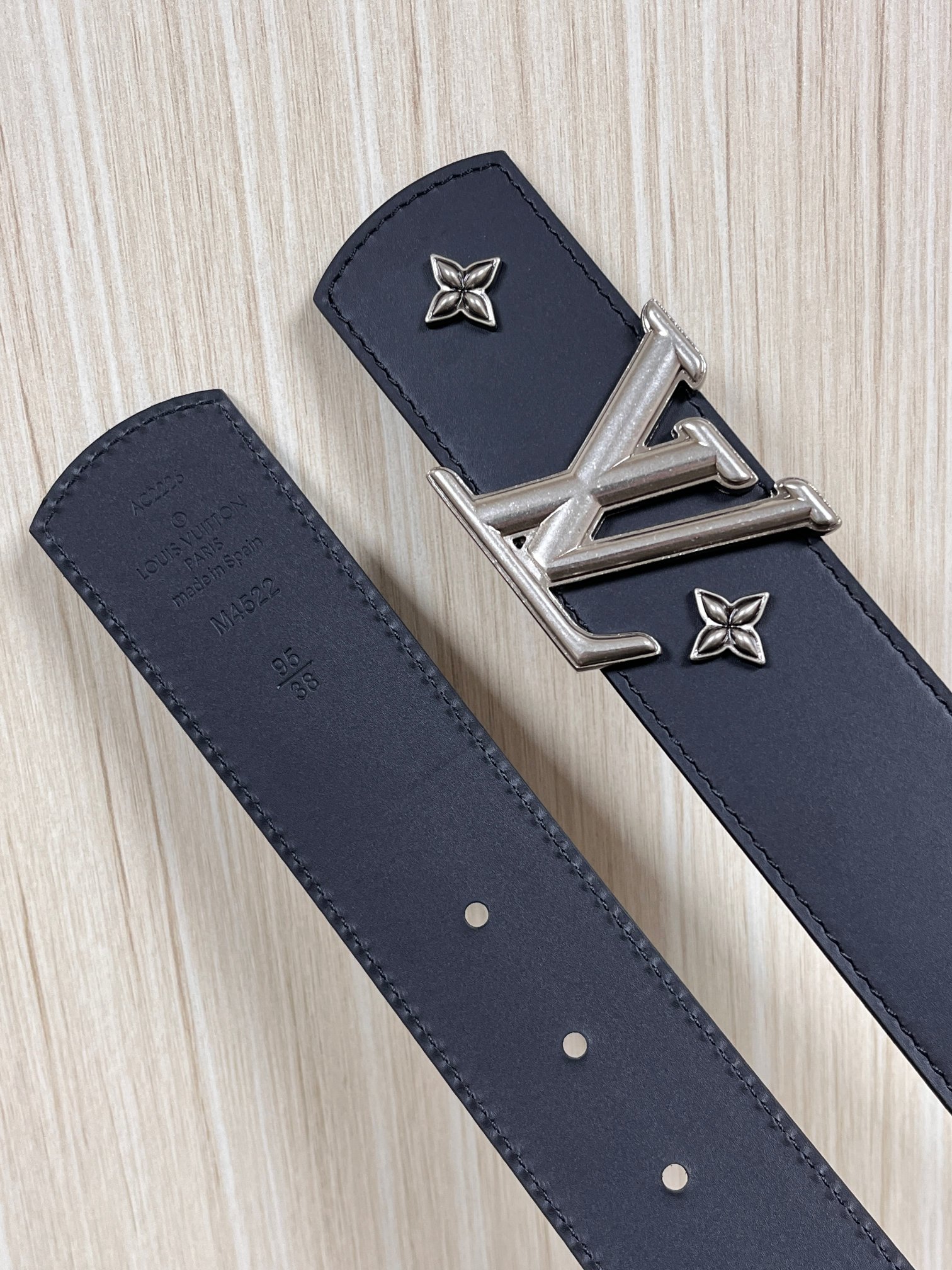 Louis Vuitton Male Basic Belt S-m-l