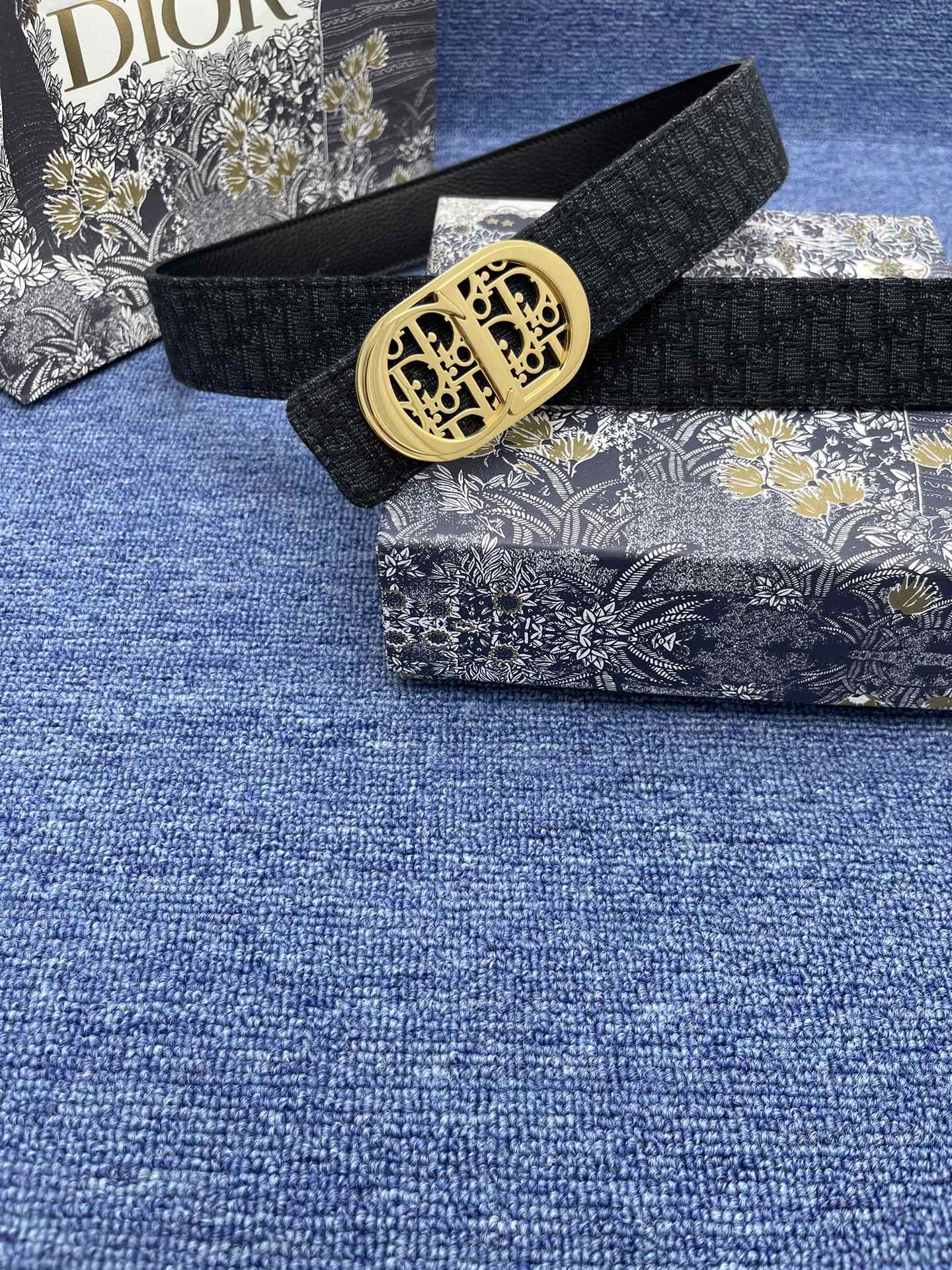 Dior Male Basic Belt Cow Leather Gold S-m