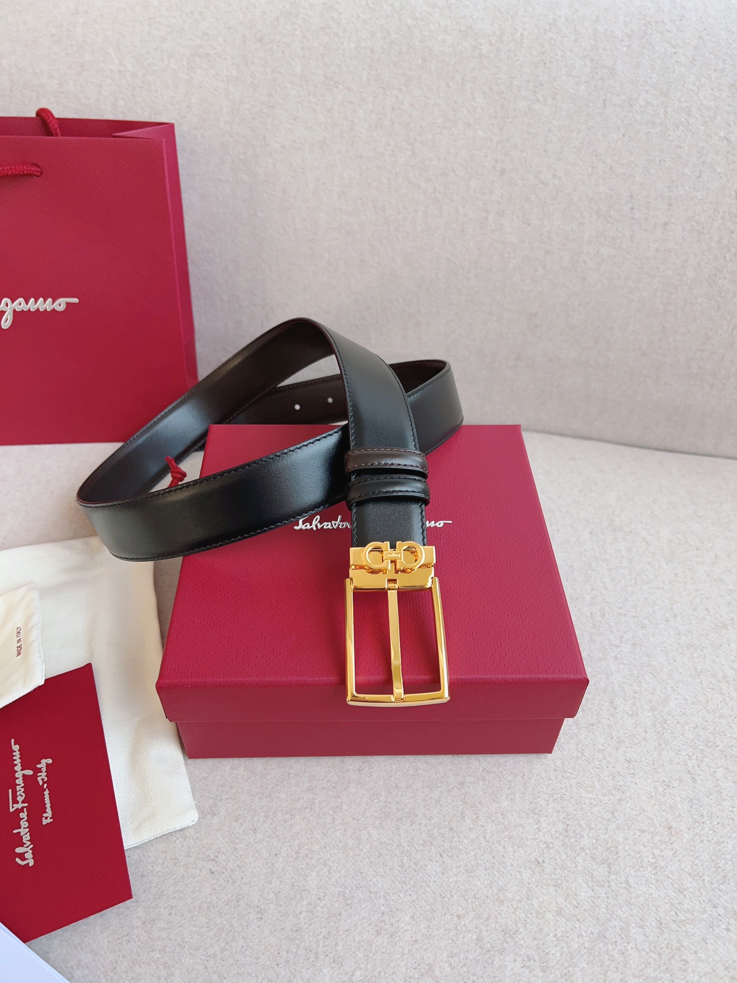 Salvatore Ferragamo Leather Belt Adjustable 35mm-m