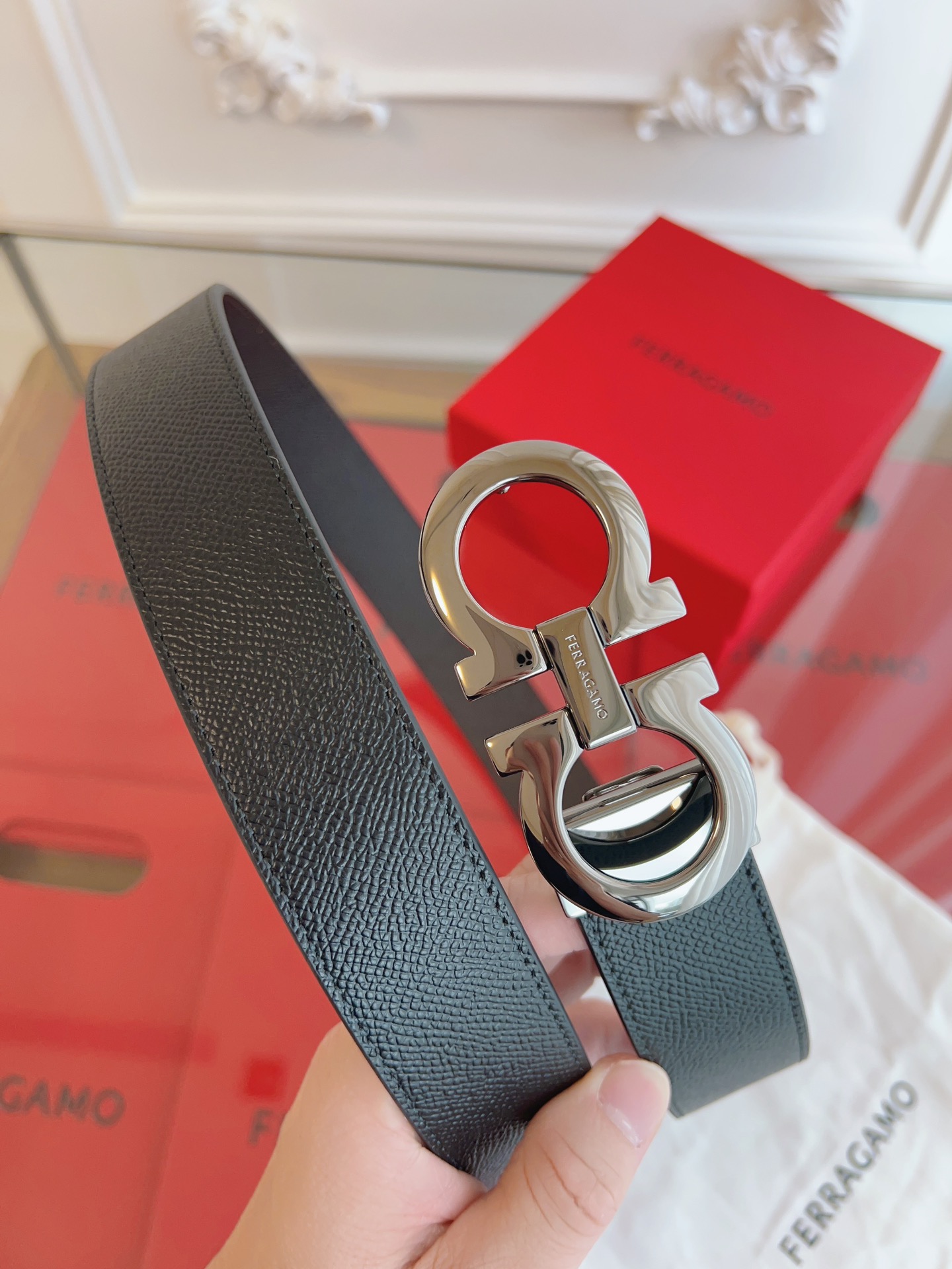 Salvatore Ferragamo Basic Belt M
